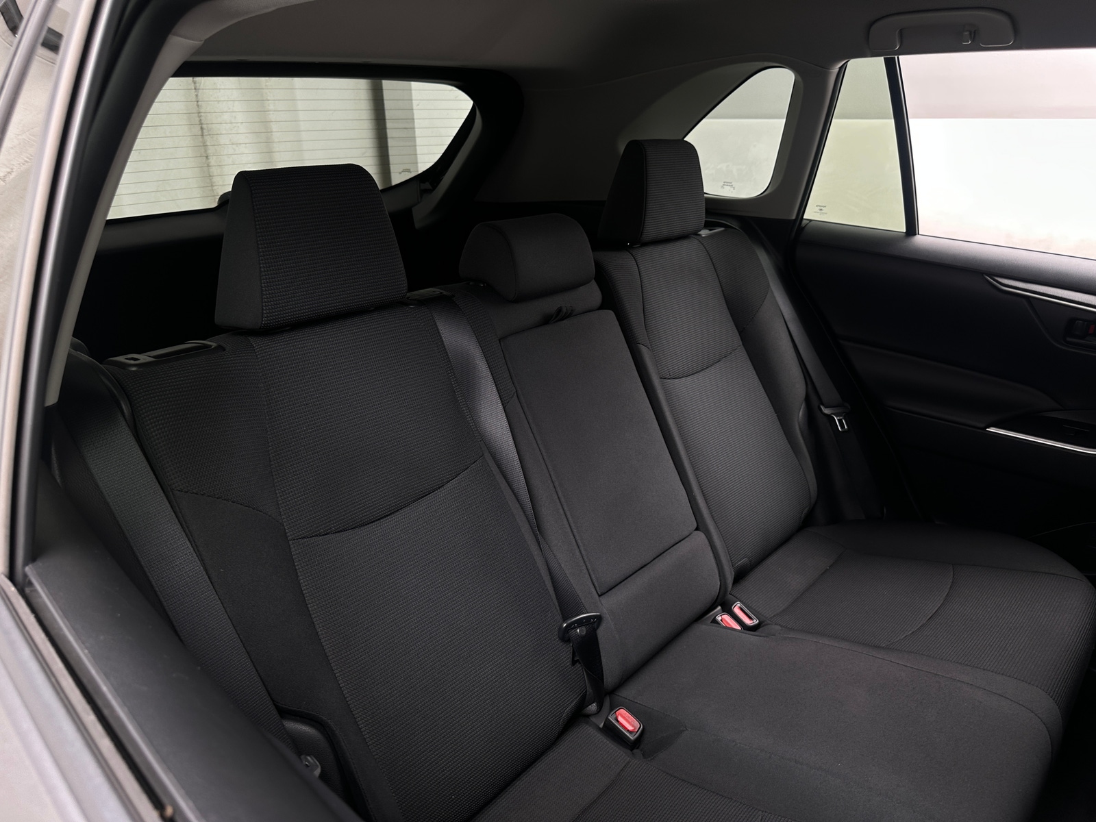Thumbnail: 2021 Toyota RAV4 - 6