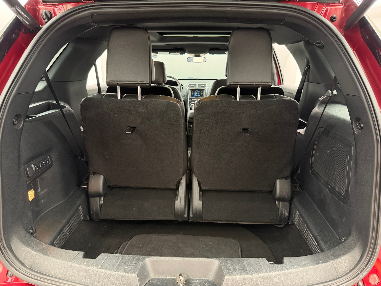 Thumbnail: 2018 Ford Explorer - 6