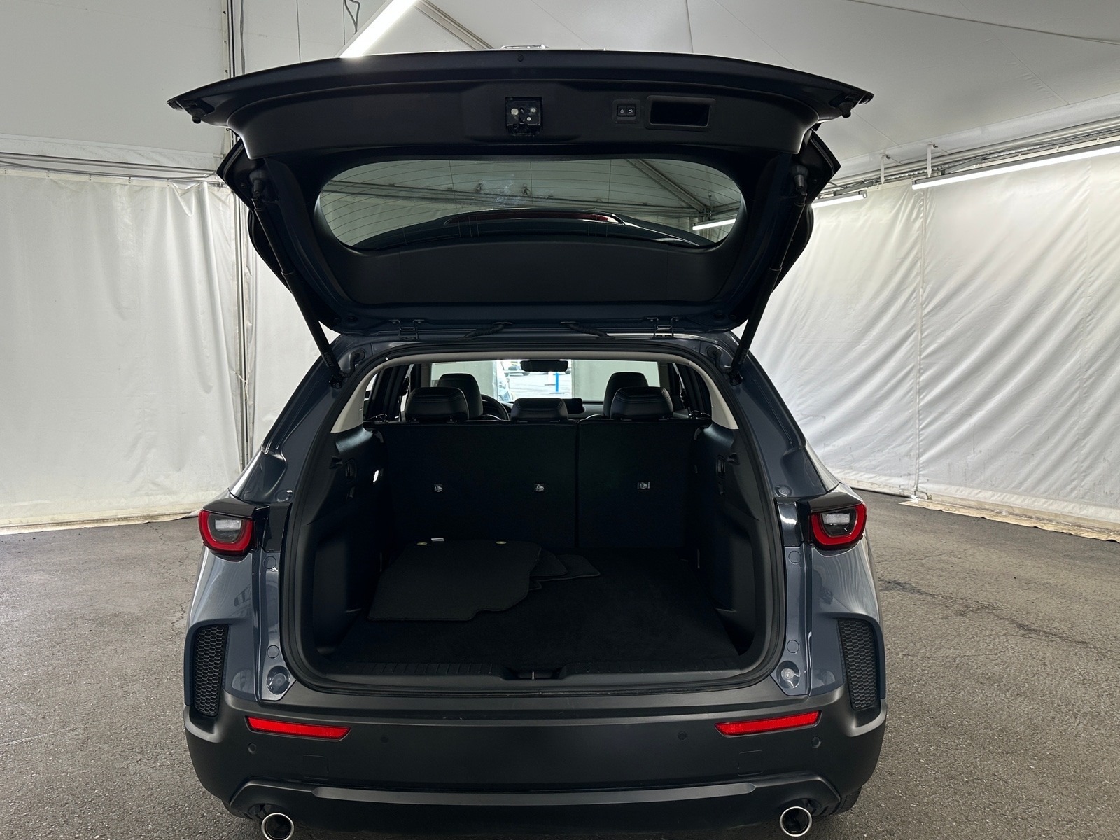 Thumbnail: 2026 Mazda CX-50 - 6