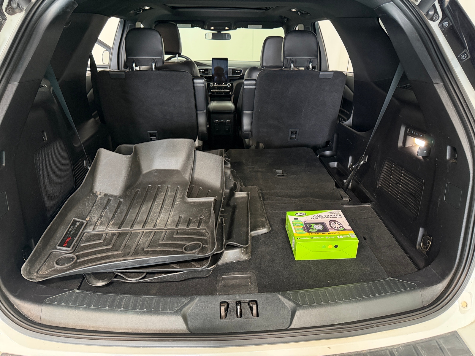 Thumbnail: 2021 Ford Explorer - 6