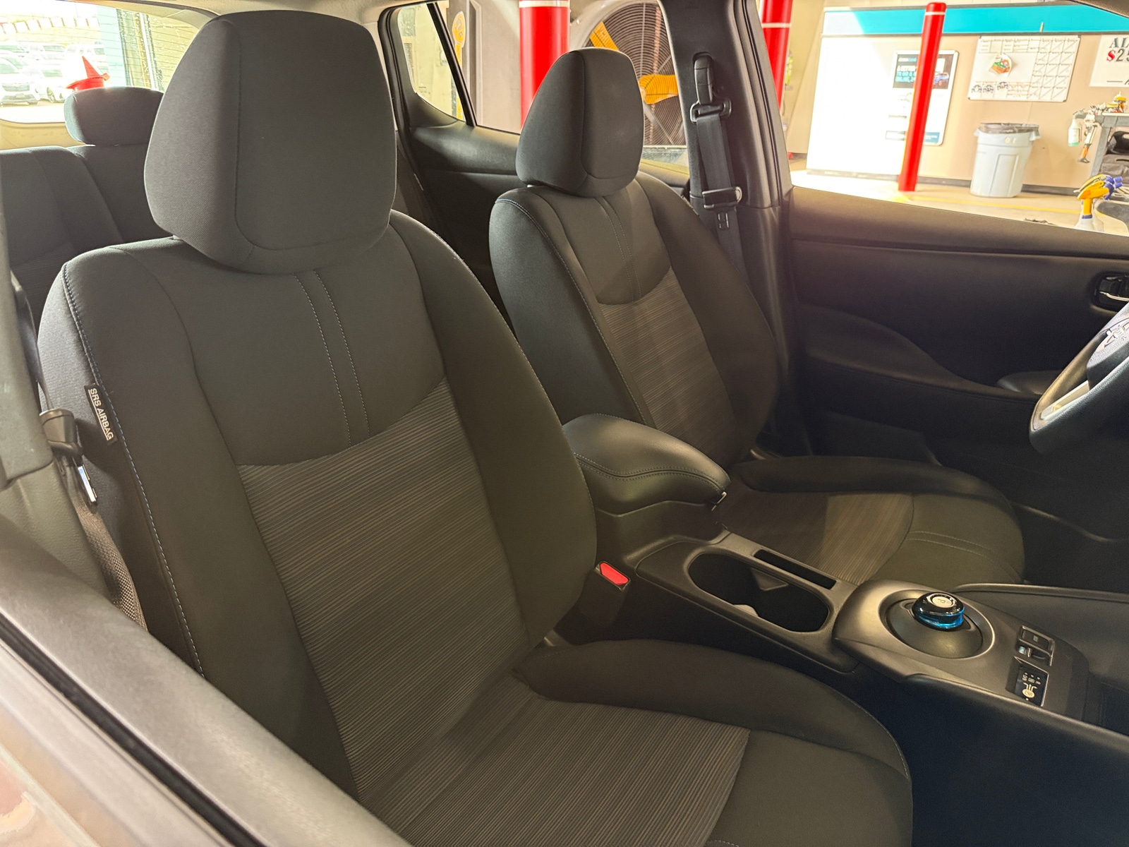 Thumbnail: 2025 Nissan Leaf - 2