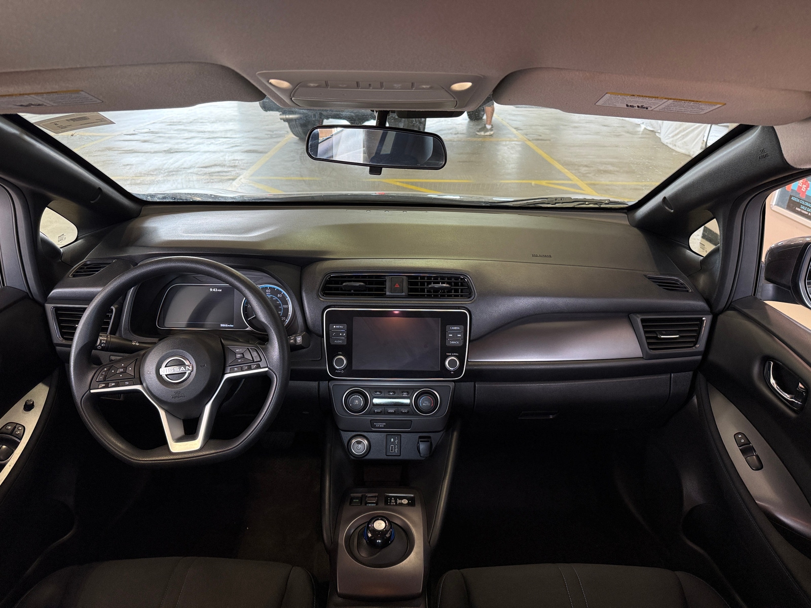 Thumbnail: 2025 Nissan Leaf - 3