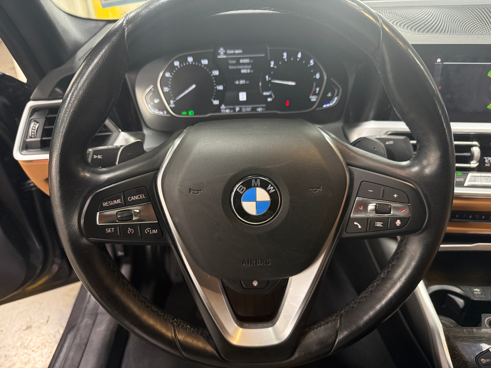 Thumbnail: 2021 BMW 3 Series - 4