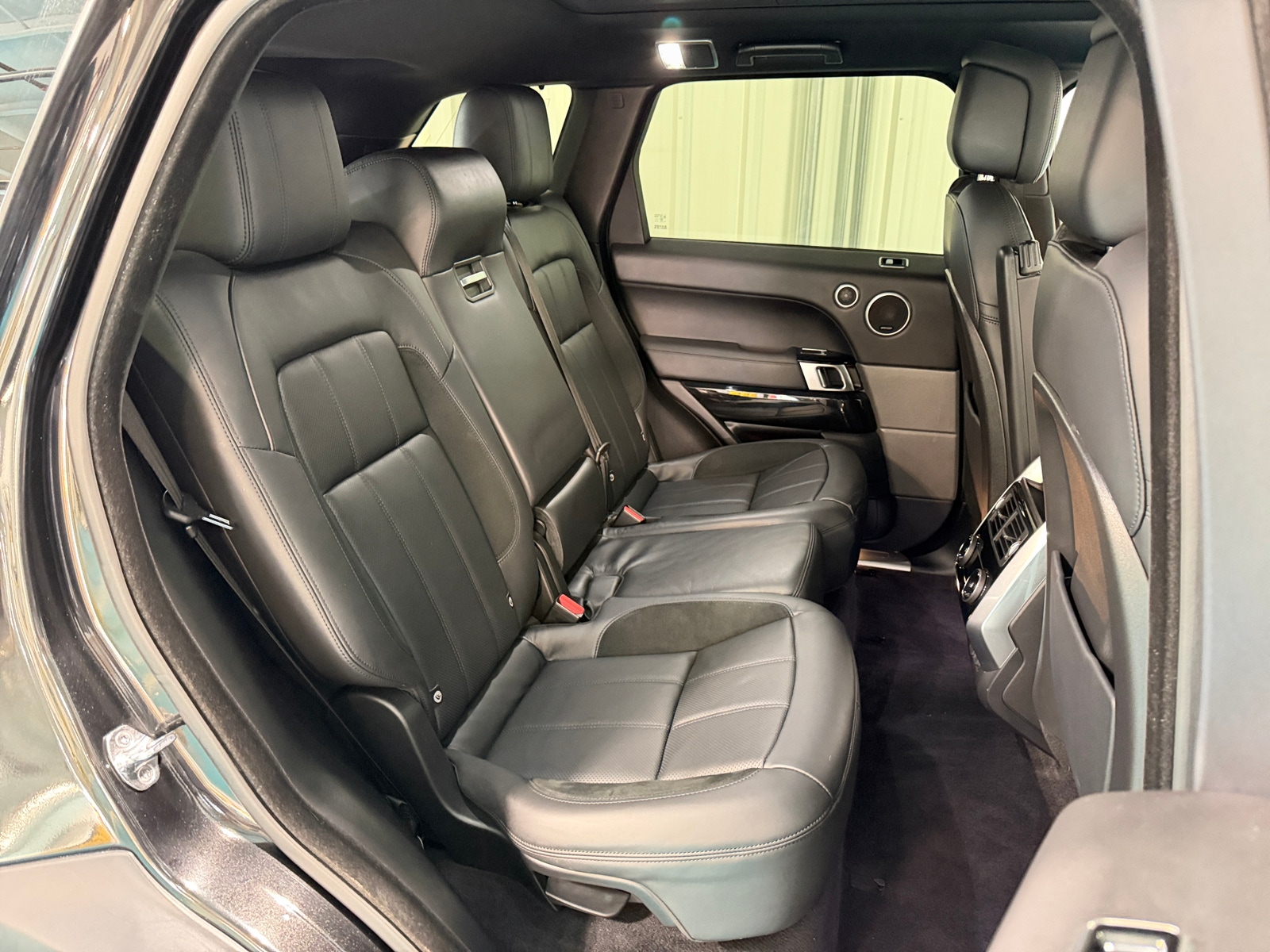 Thumbnail: 2022 Land Rover Range Rover Sport - 6