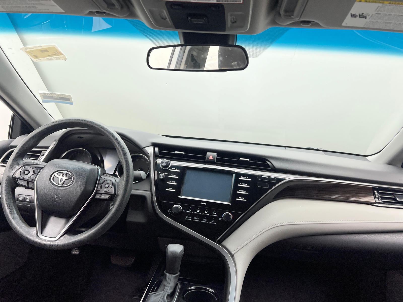 Thumbnail: 2020 Toyota Camry - 3