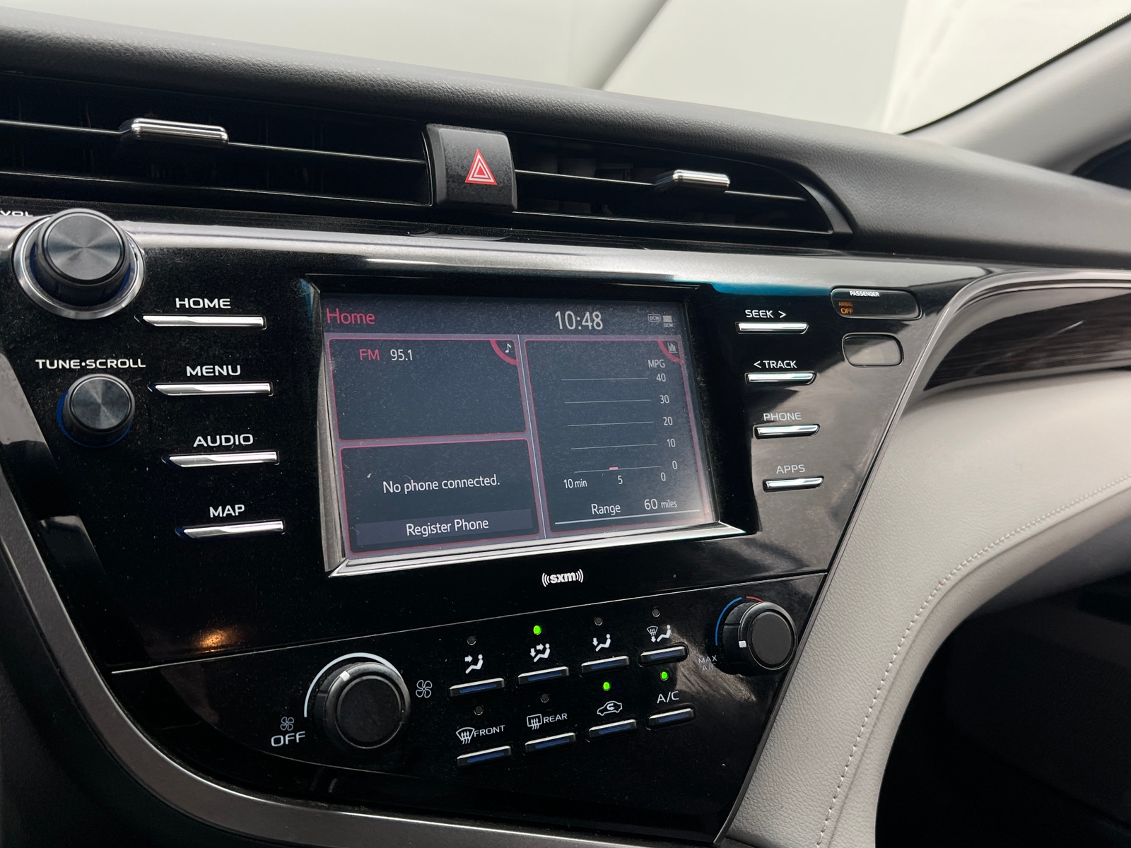 Thumbnail: 2020 Toyota Camry - 4