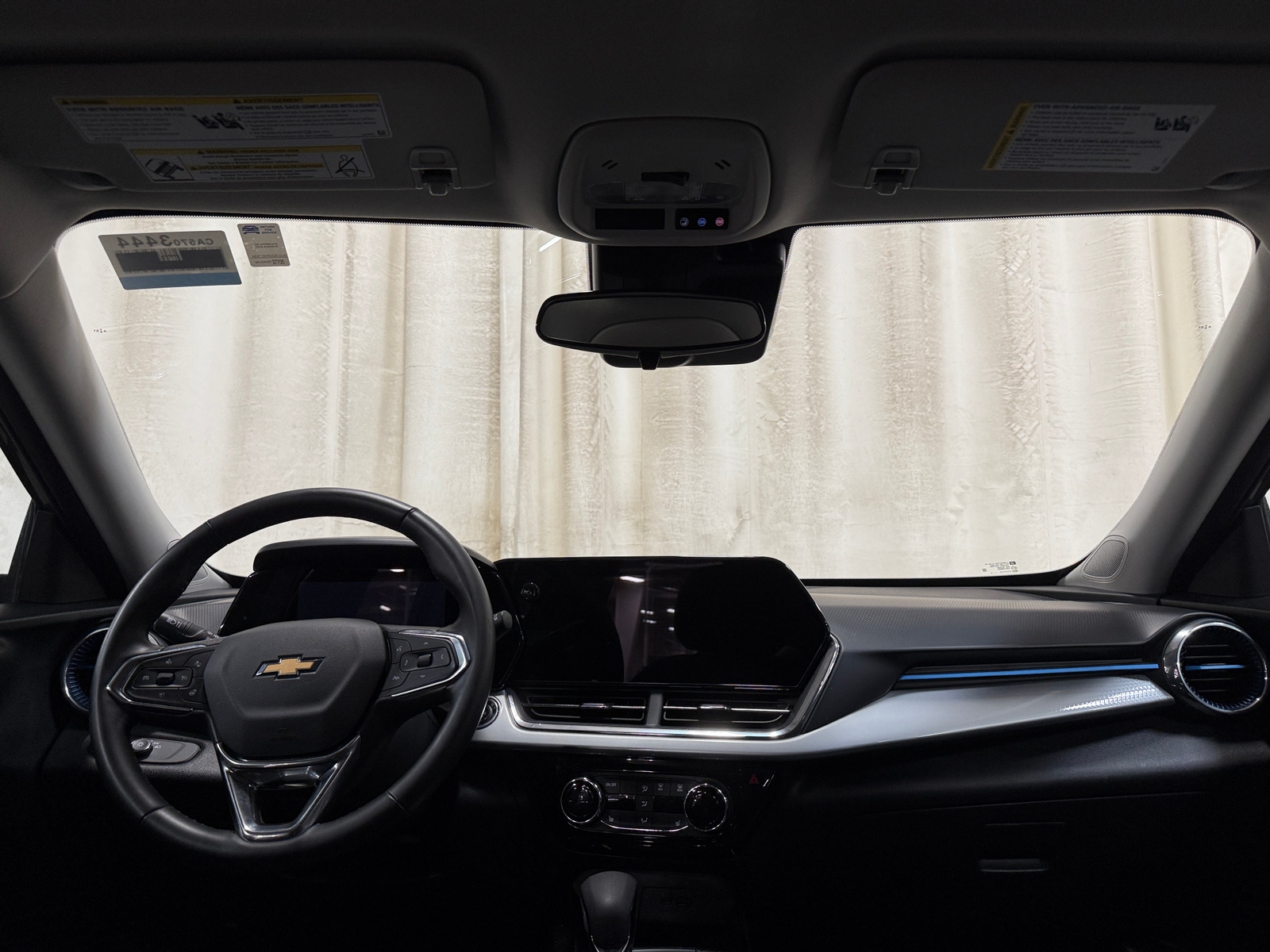 Thumbnail: 2025 Chevrolet Trax - 2