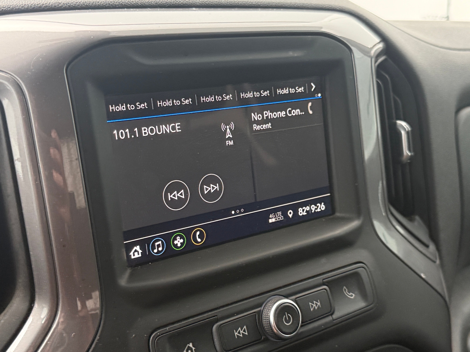 Thumbnail: 2019 Chevrolet Silverado 1500 - 4