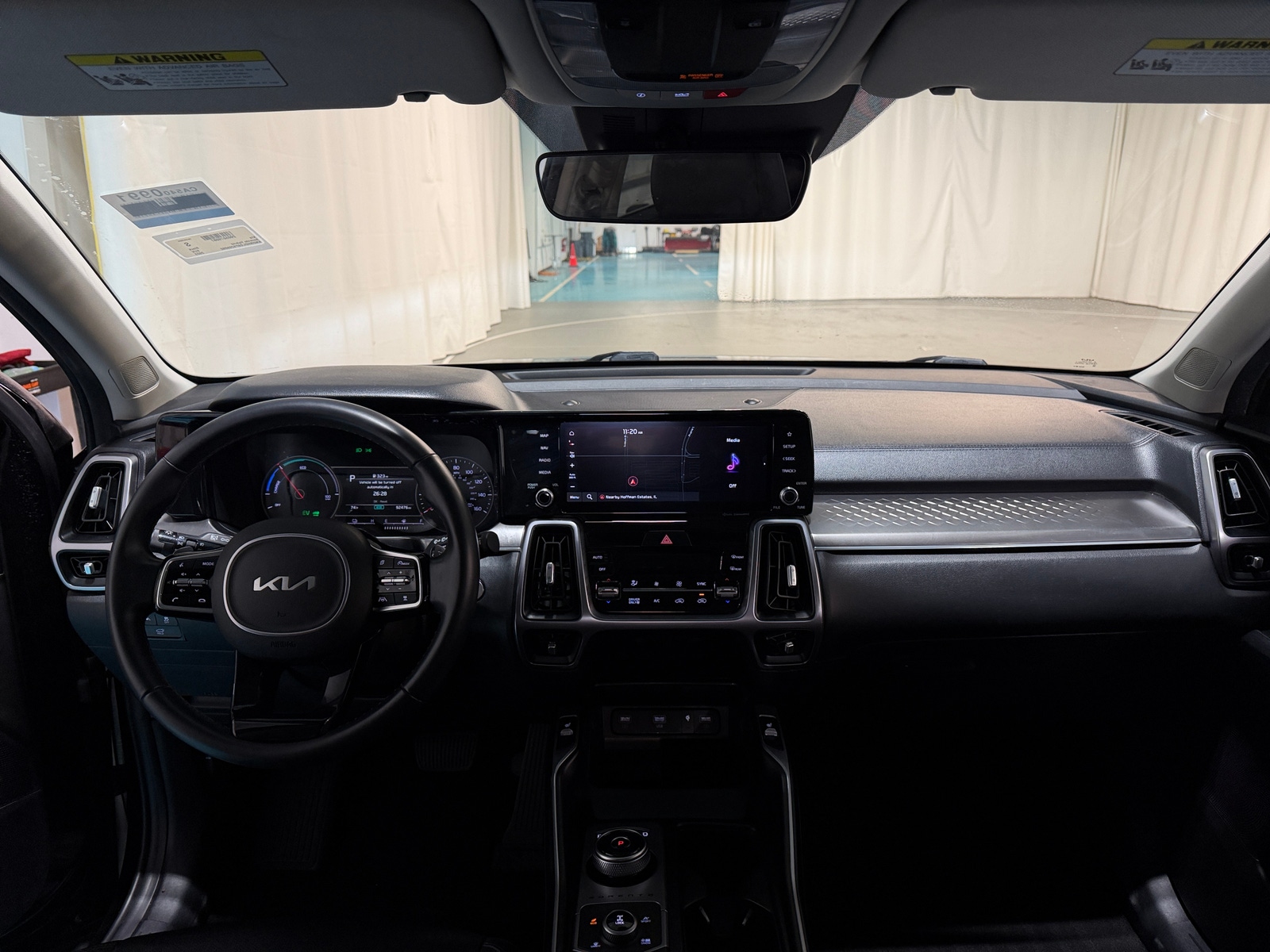 Thumbnail: 2023 Kia Sorento - 2