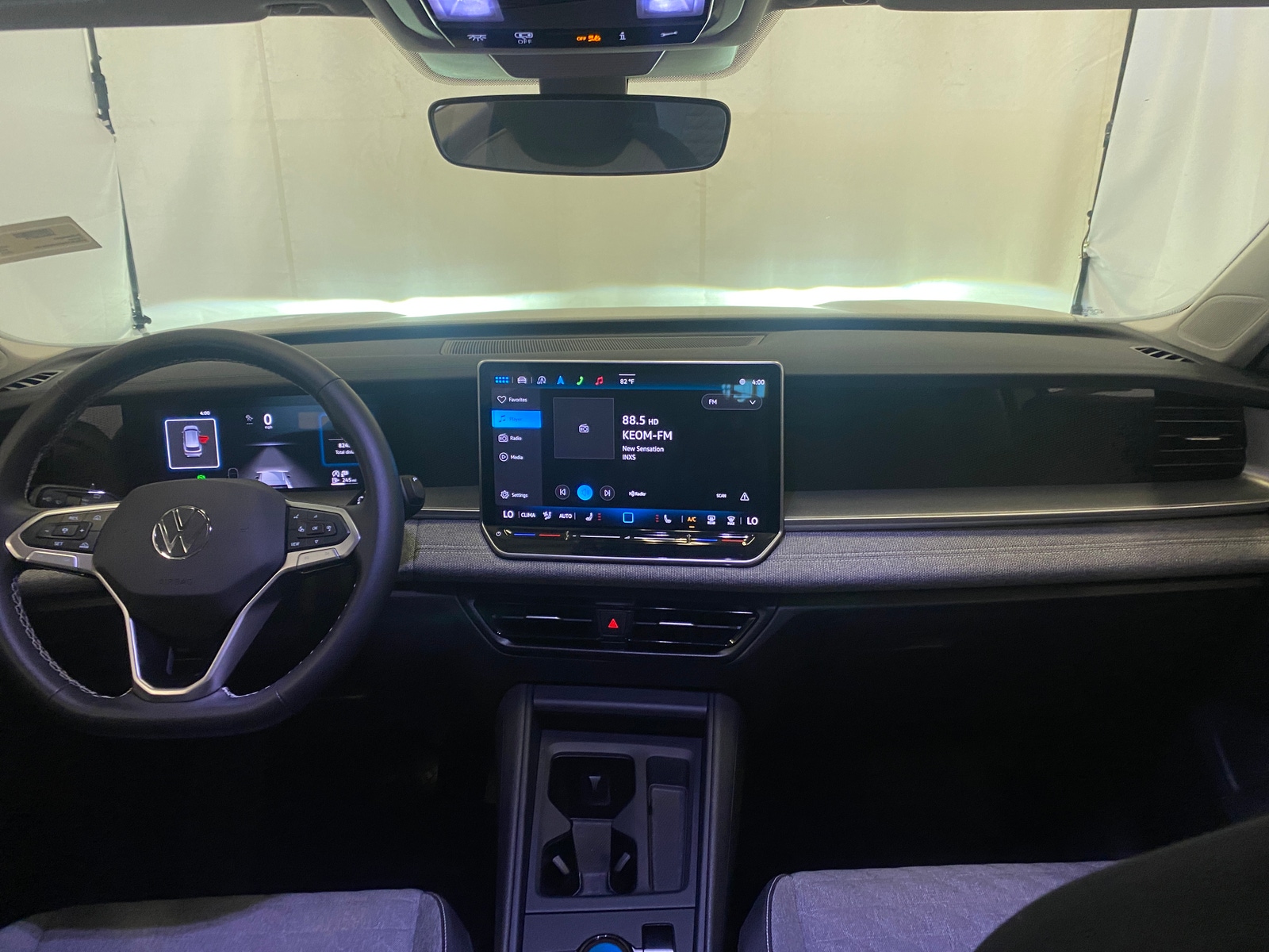 Thumbnail: 2025 Volkswagen Tiguan - 3