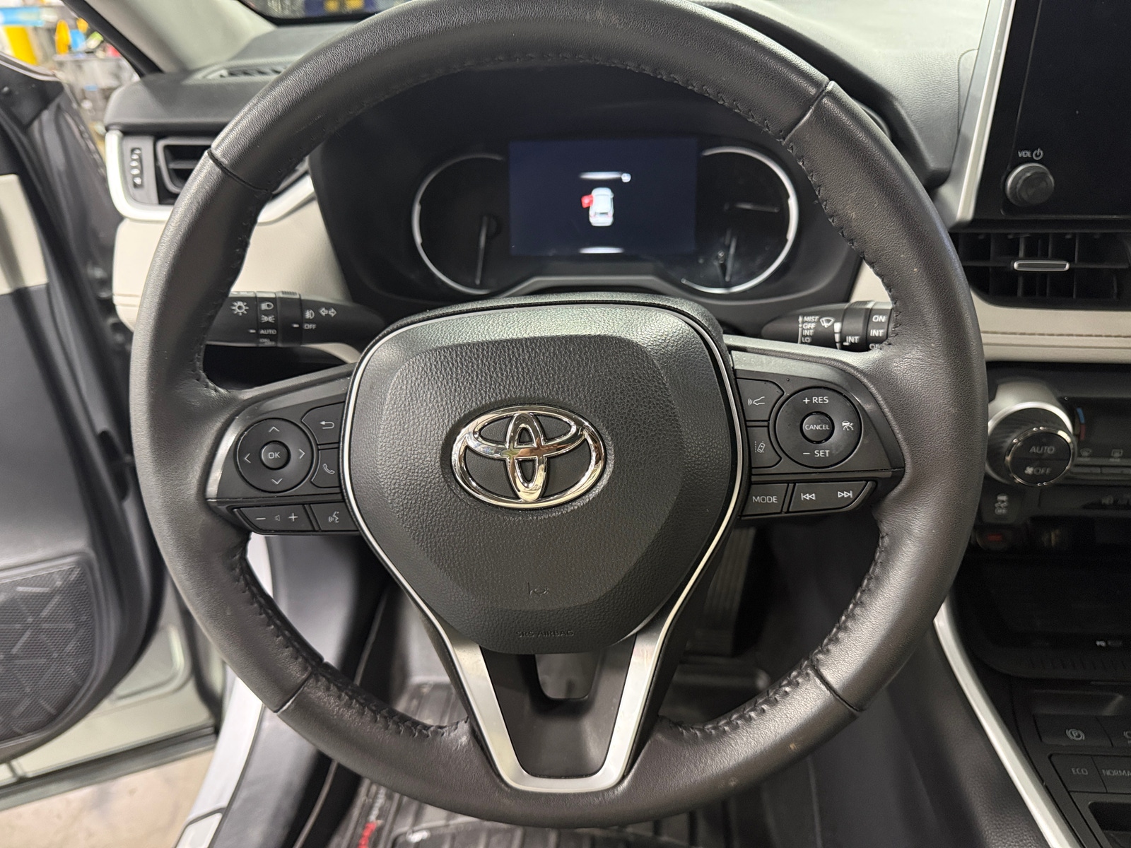 Thumbnail: 2023 Toyota RAV4 - 5