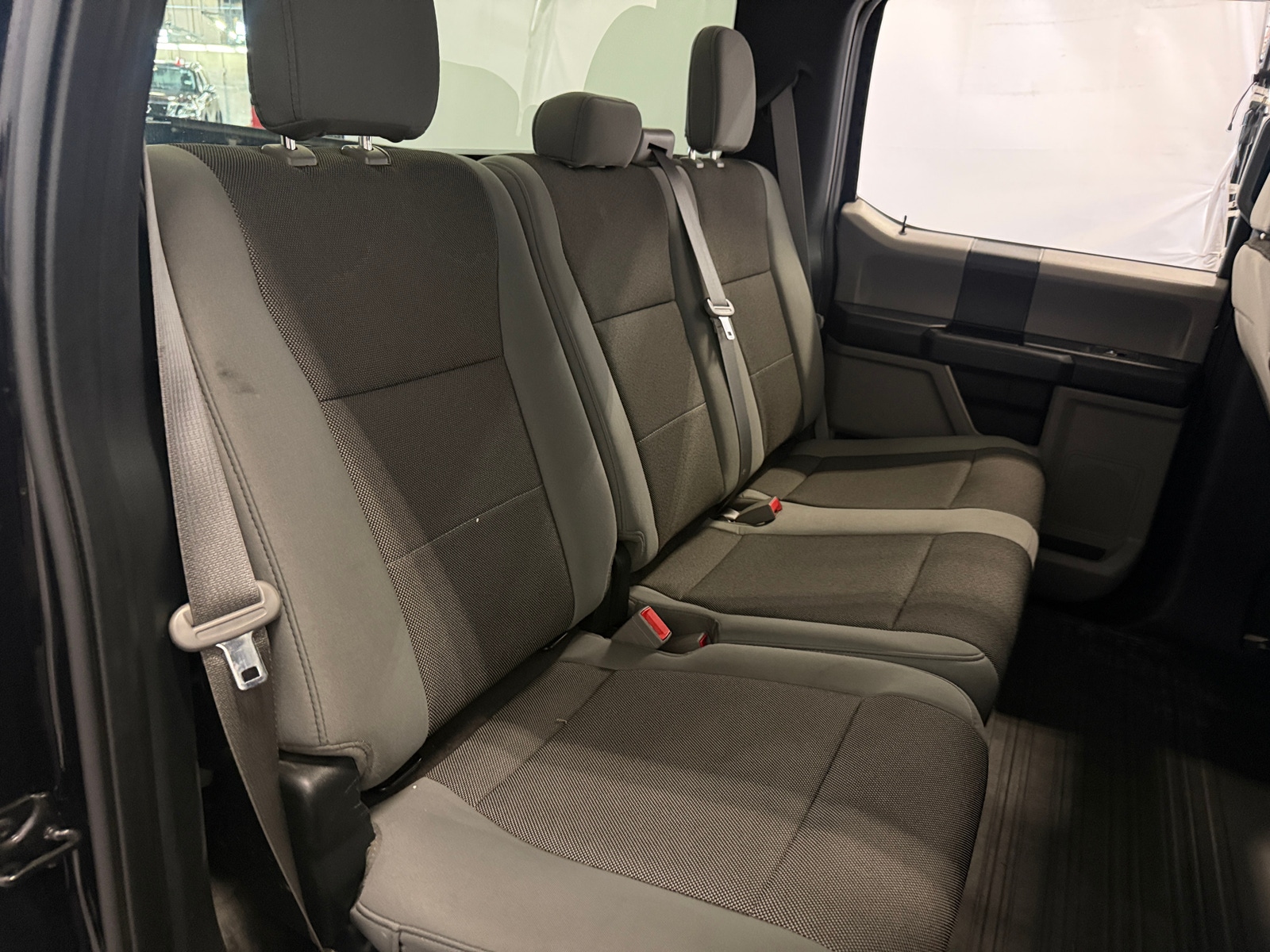 Thumbnail: 2020 Ford Econoline - 6