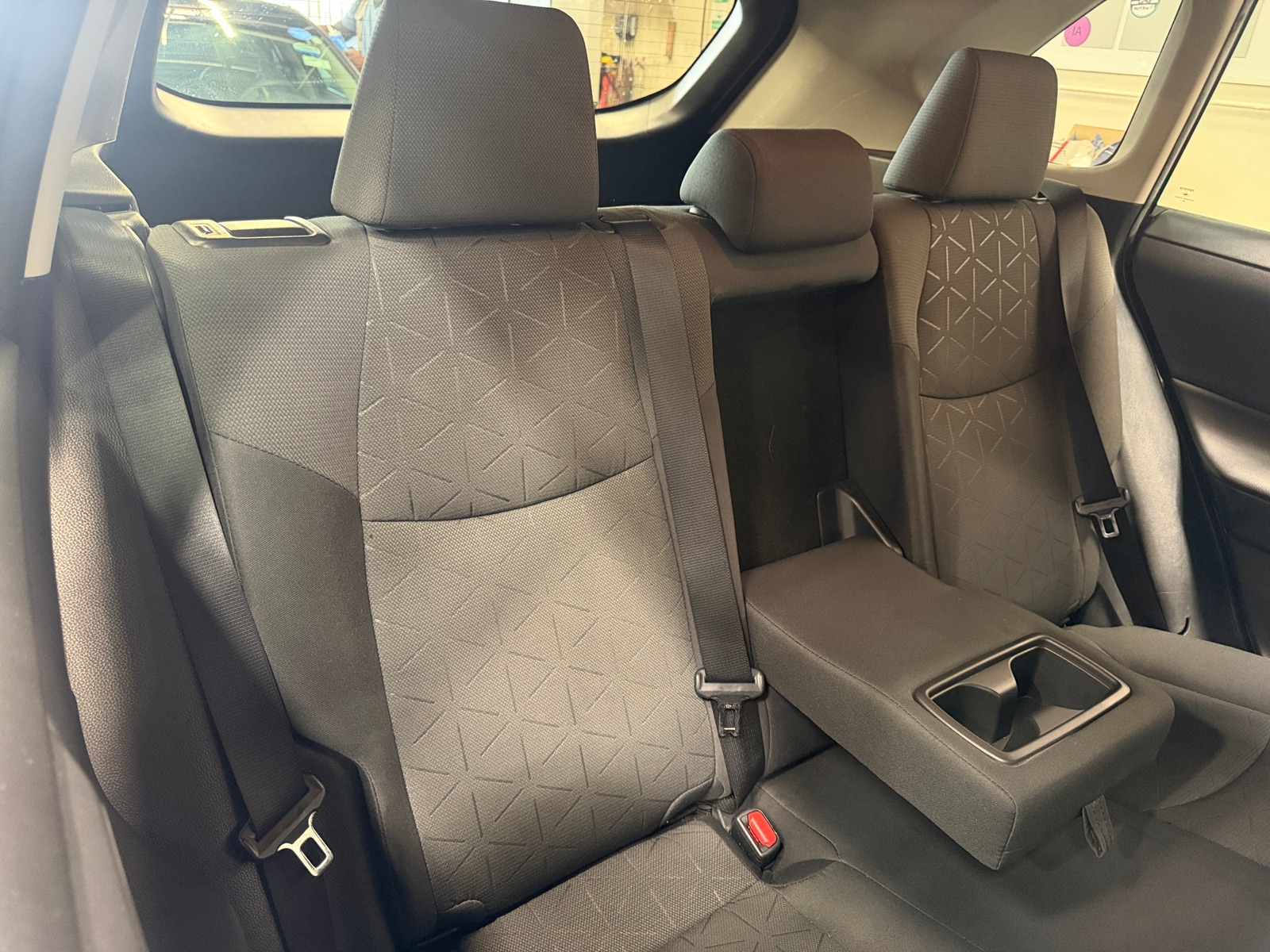 Thumbnail: 2021 Toyota RAV4 - 6