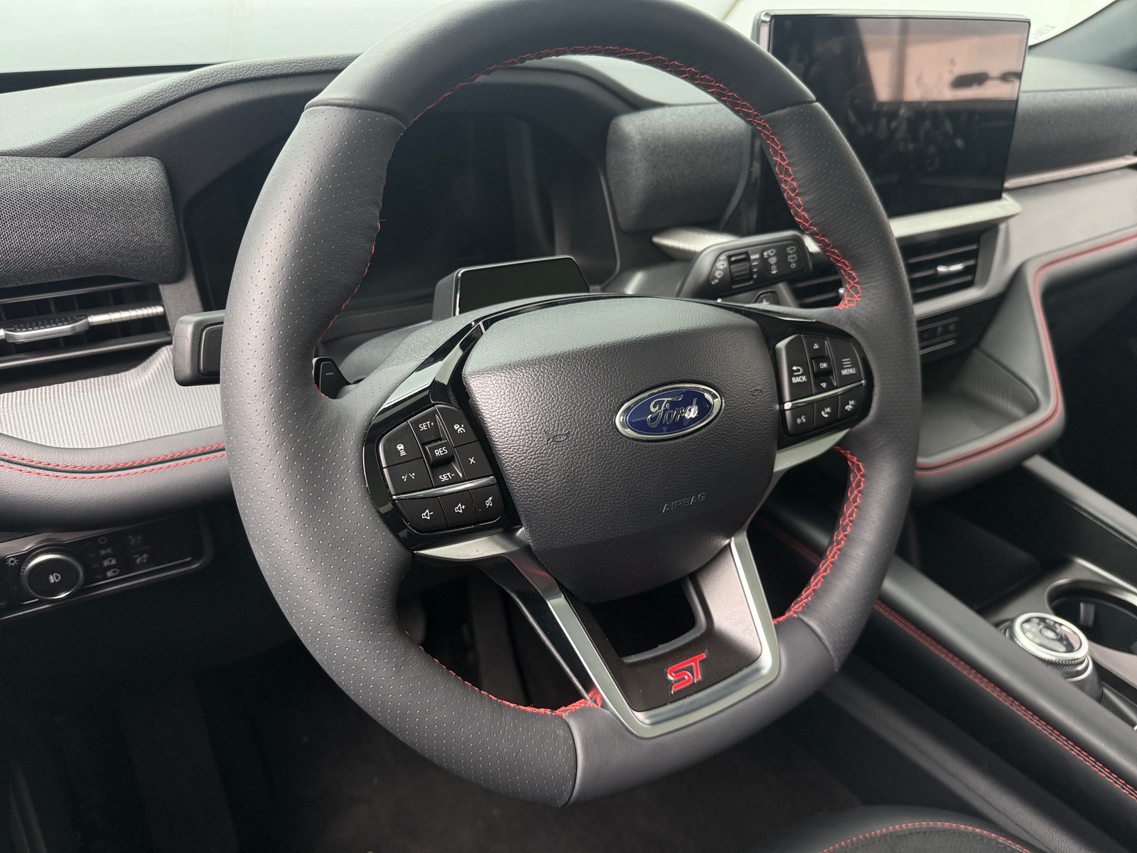 Thumbnail: 2026 Ford Explorer - 4