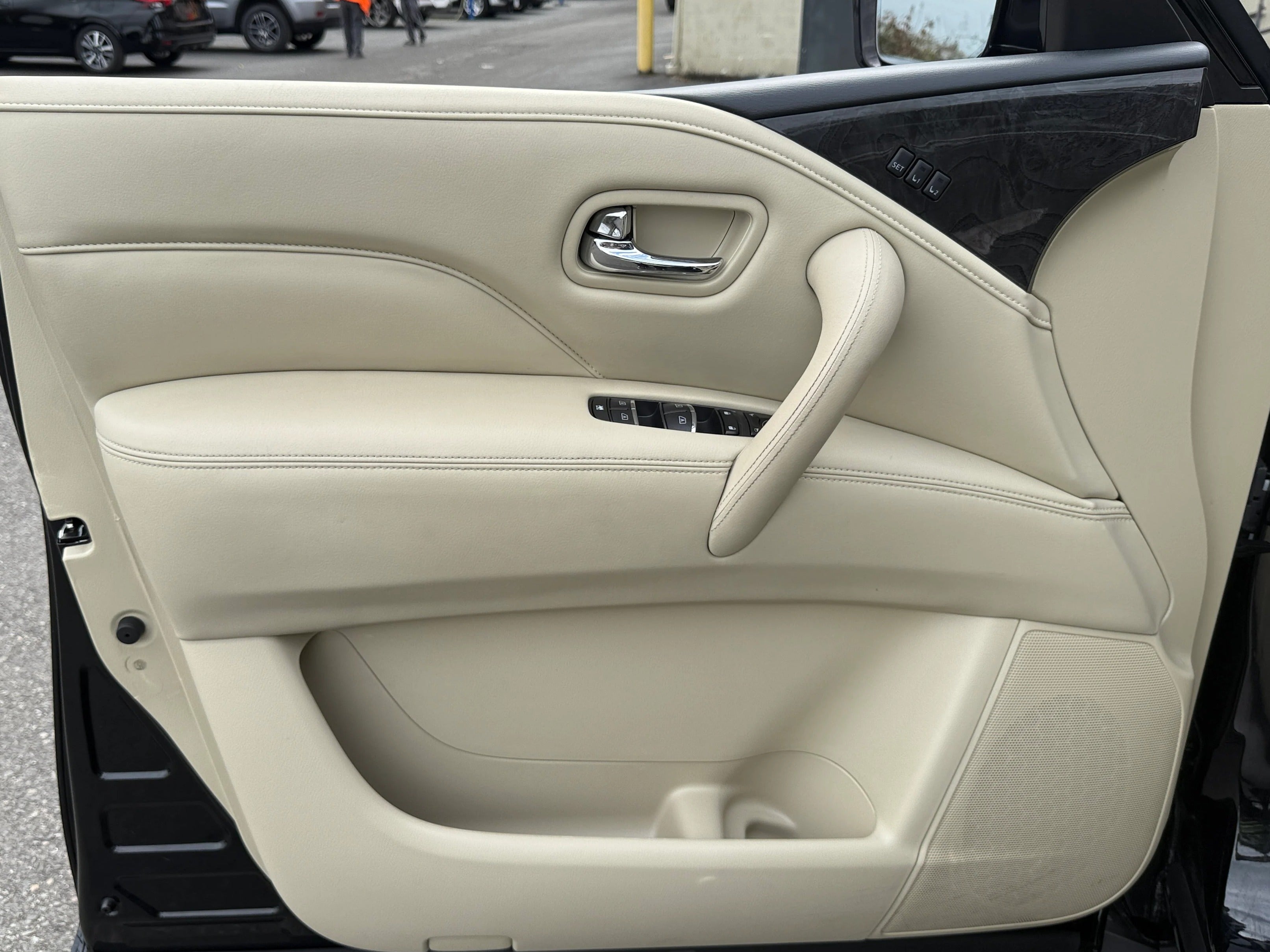2023 INFINITI QX80 Luxe - Photo 14