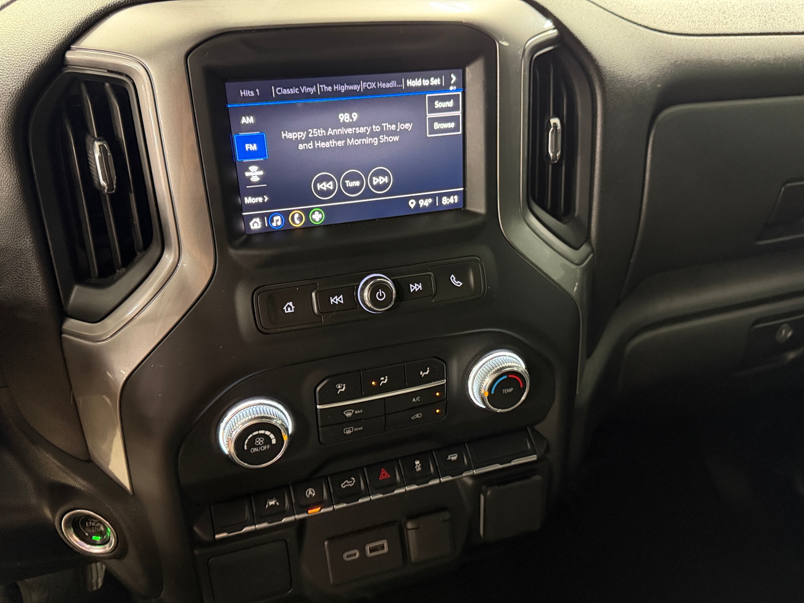 Thumbnail: 2024 GMC Sierra 1500 - 4