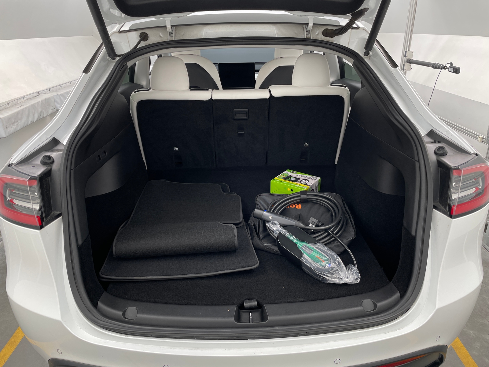 Thumbnail: 2021 Tesla Model Y - 6