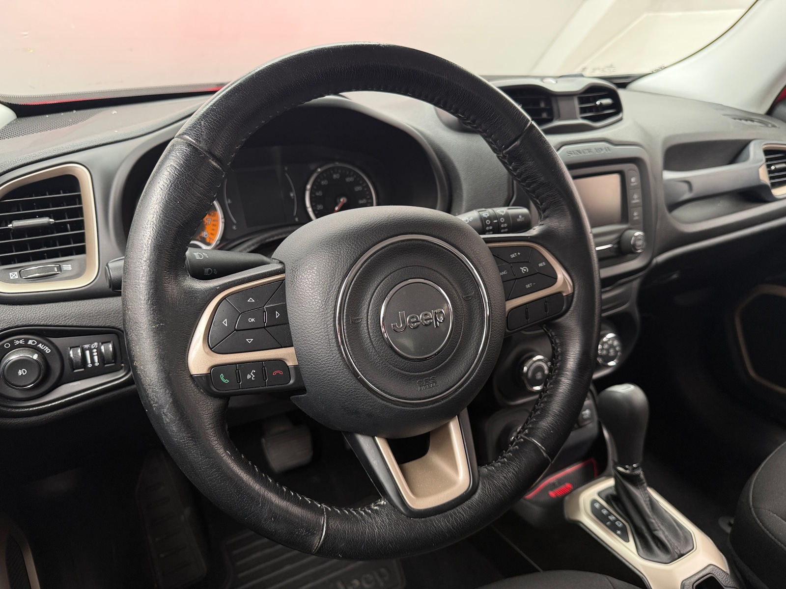 Thumbnail: 2017 Jeep Renegade - 5