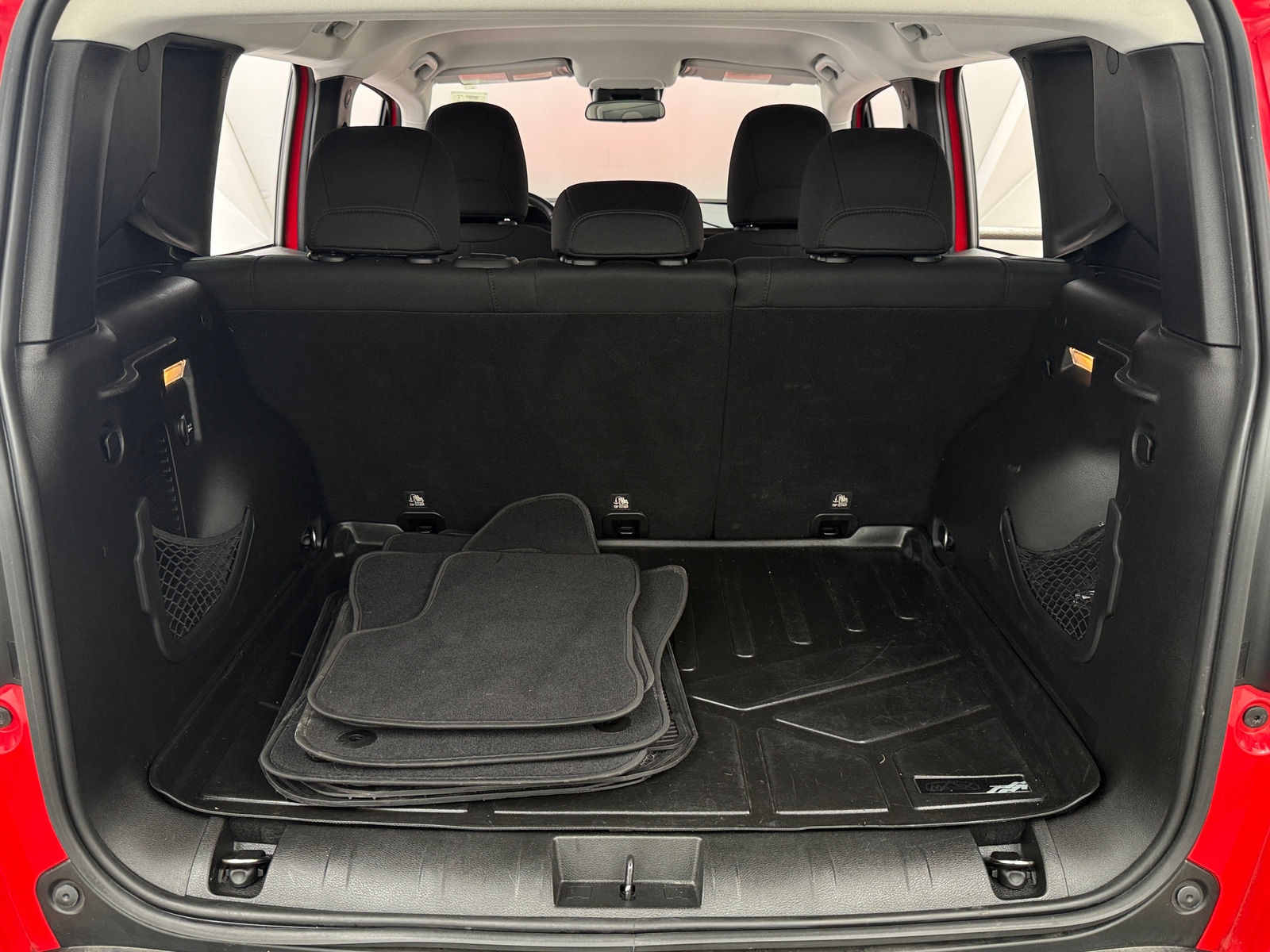 Thumbnail: 2017 Jeep Renegade - 7