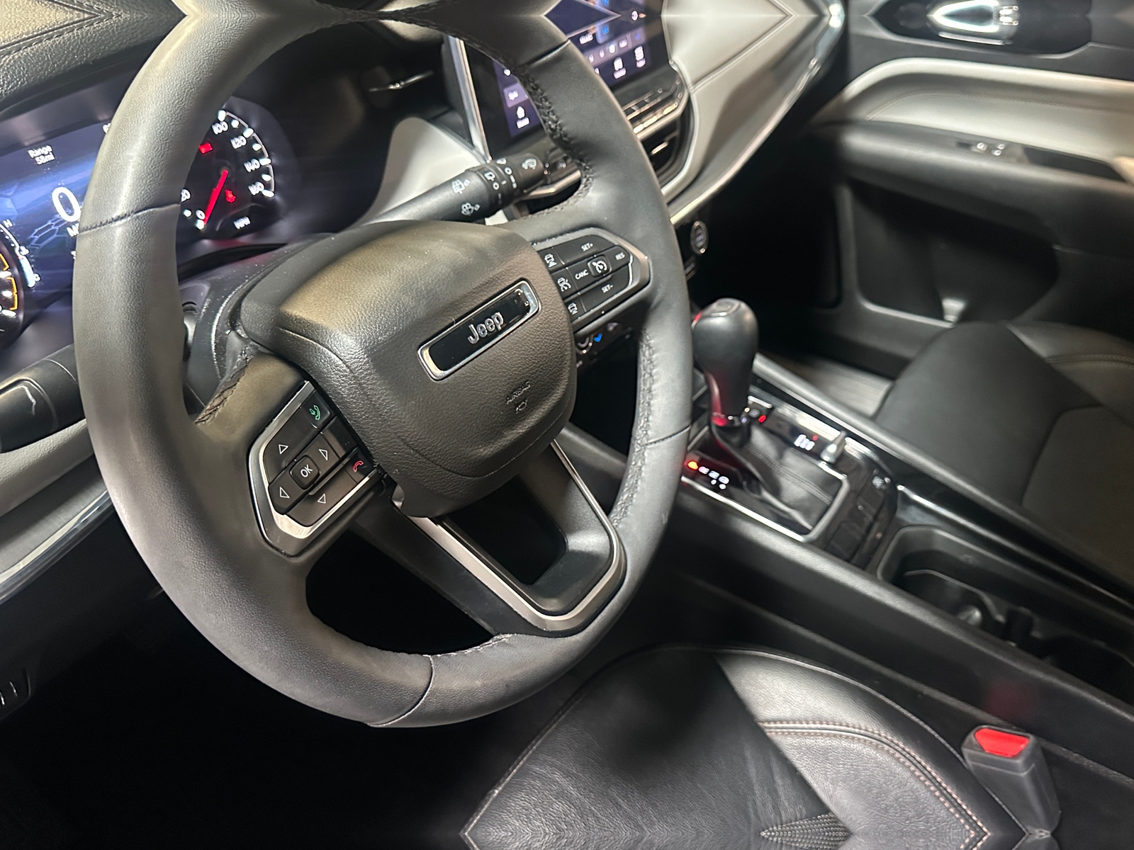 Thumbnail: 2023 Jeep Compass - 4