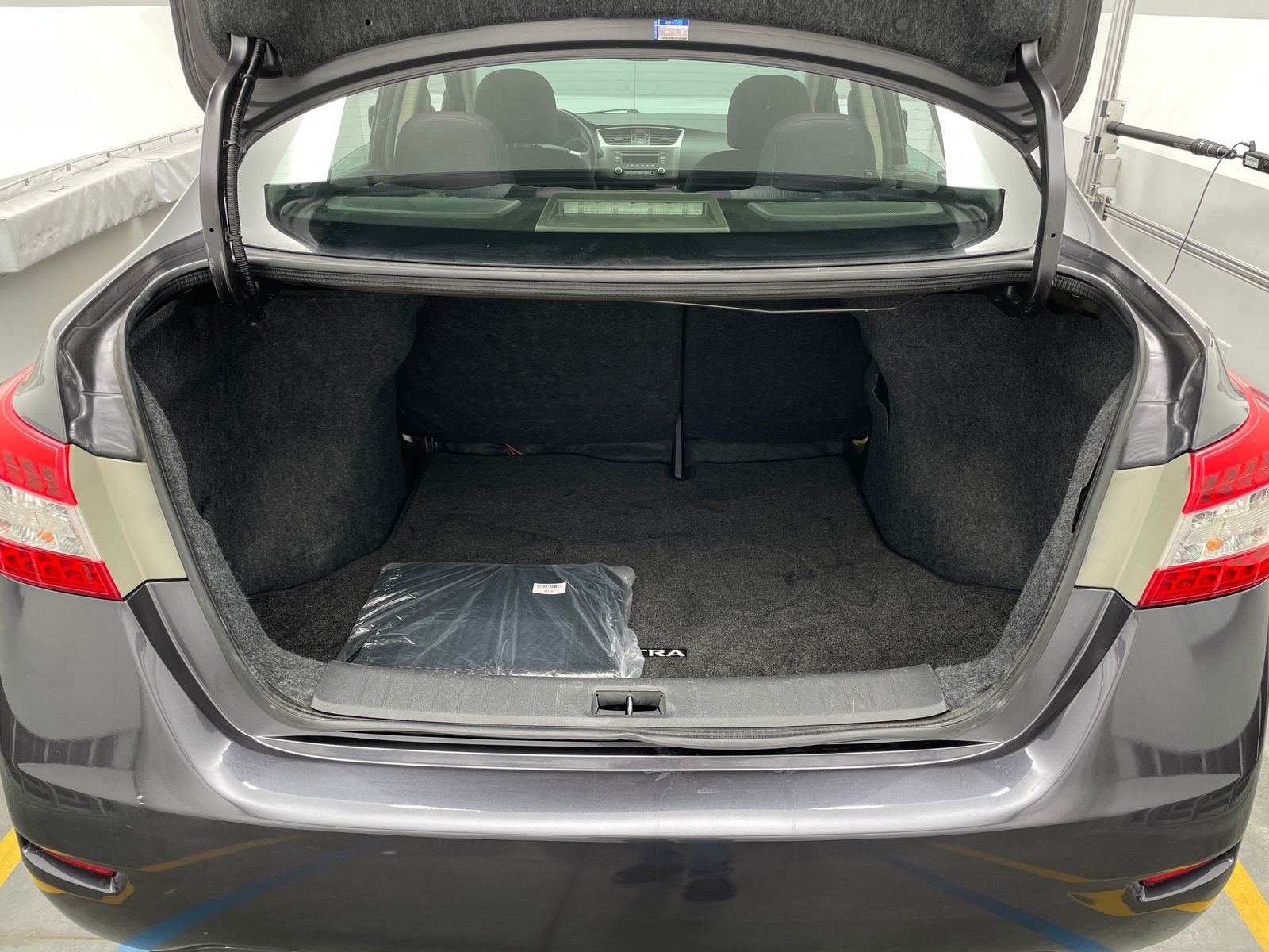 Thumbnail: 2014 Nissan Sentra - 7