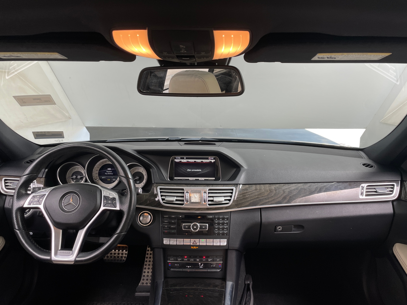 Thumbnail: 2014 Mercedes-Benz E-Class - 2