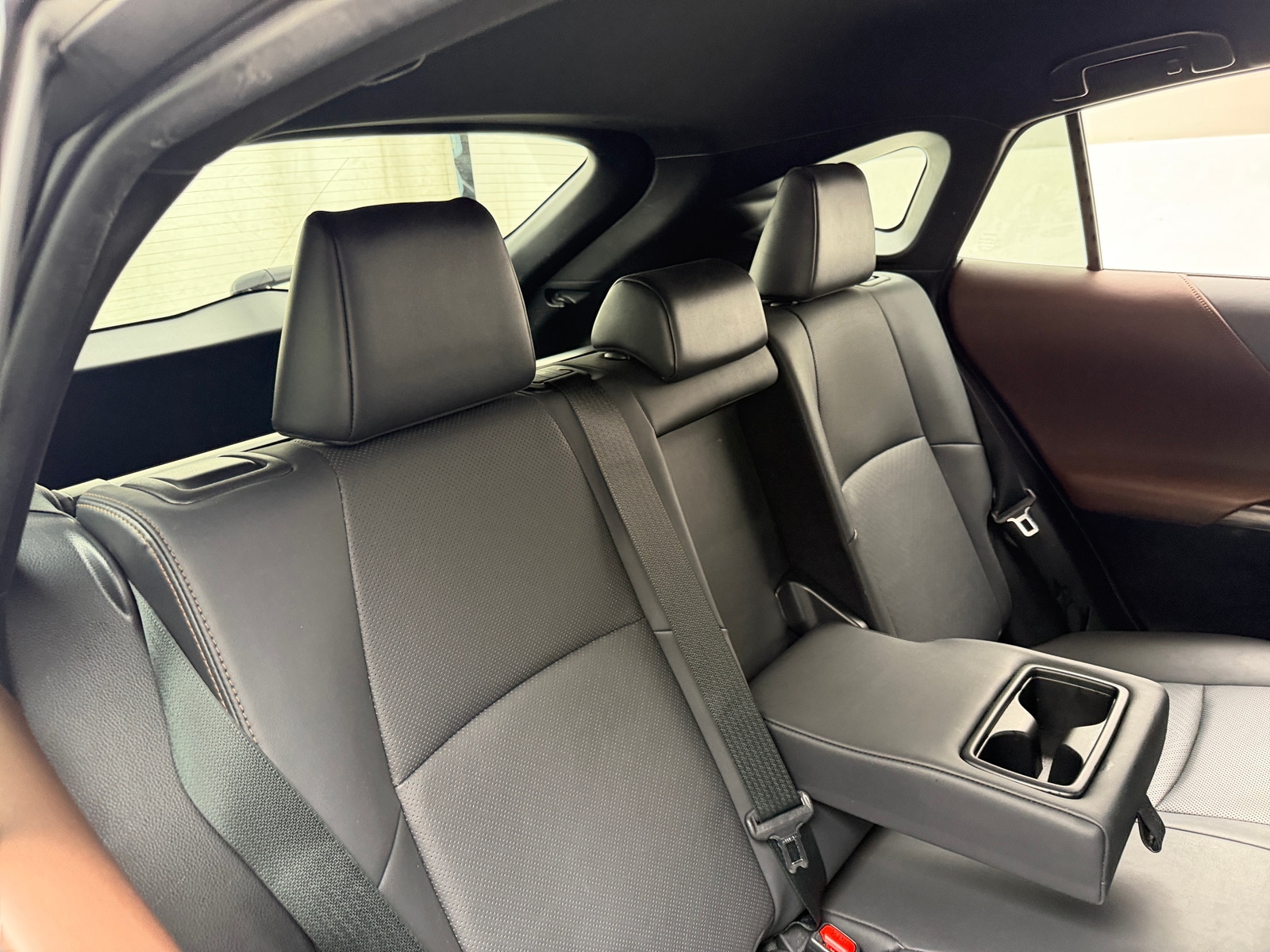 Thumbnail: 2021 Toyota Venza - 5