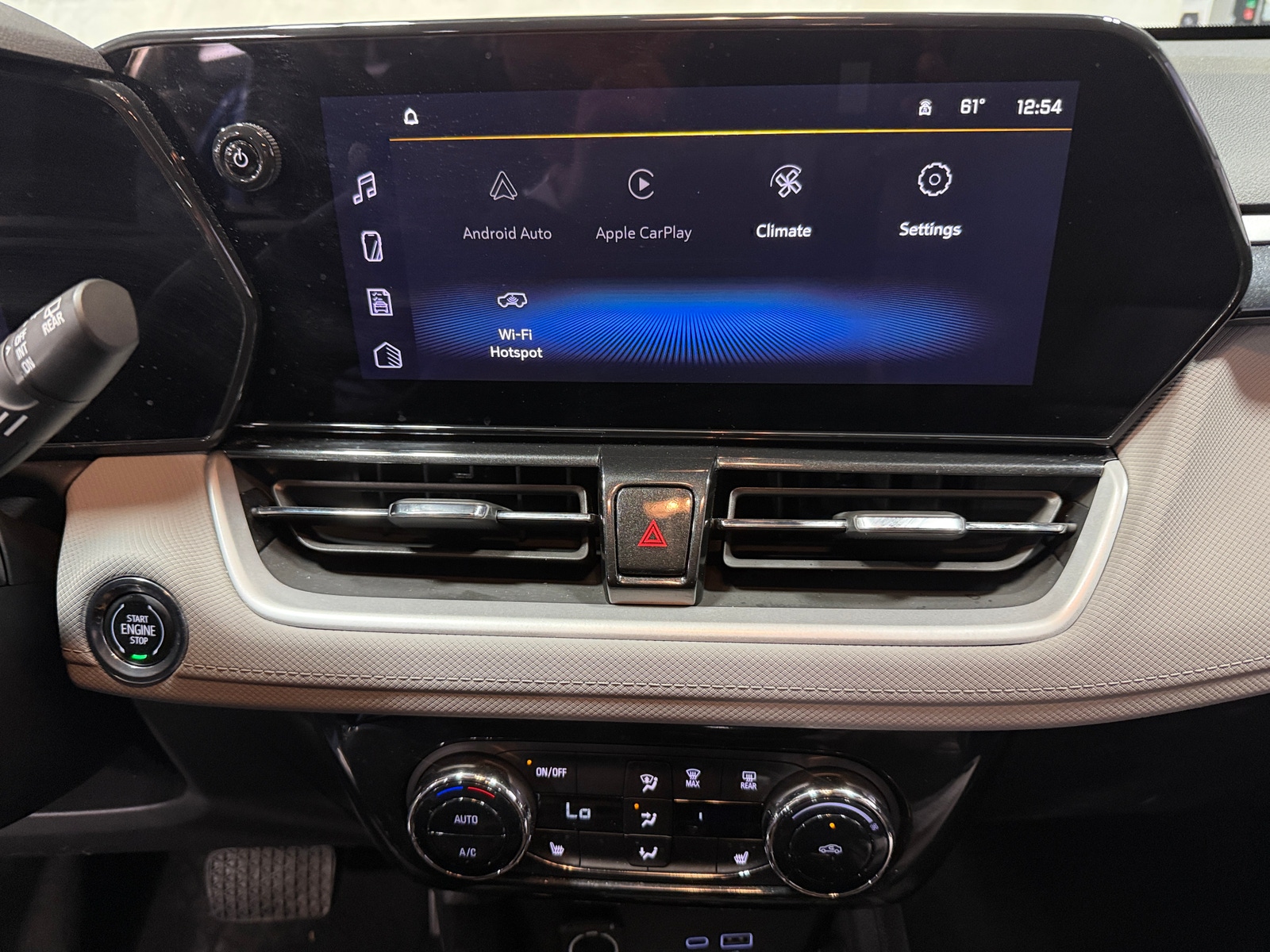 Thumbnail: 2024 Chevrolet TrailBlazer - 4