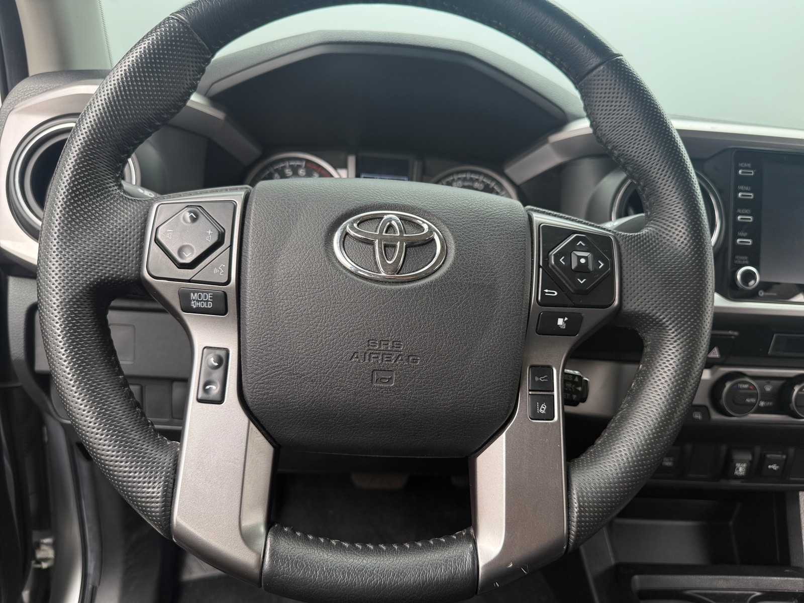 Thumbnail: 2022 Toyota Tacoma - 5