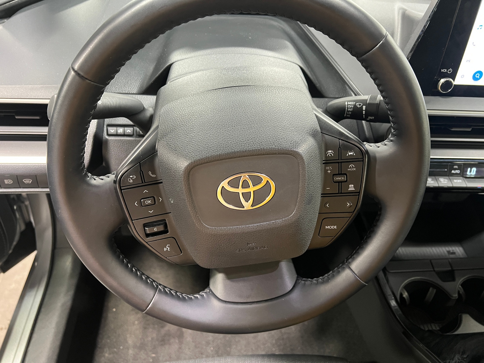 Thumbnail: 2025 Toyota Prius - 5