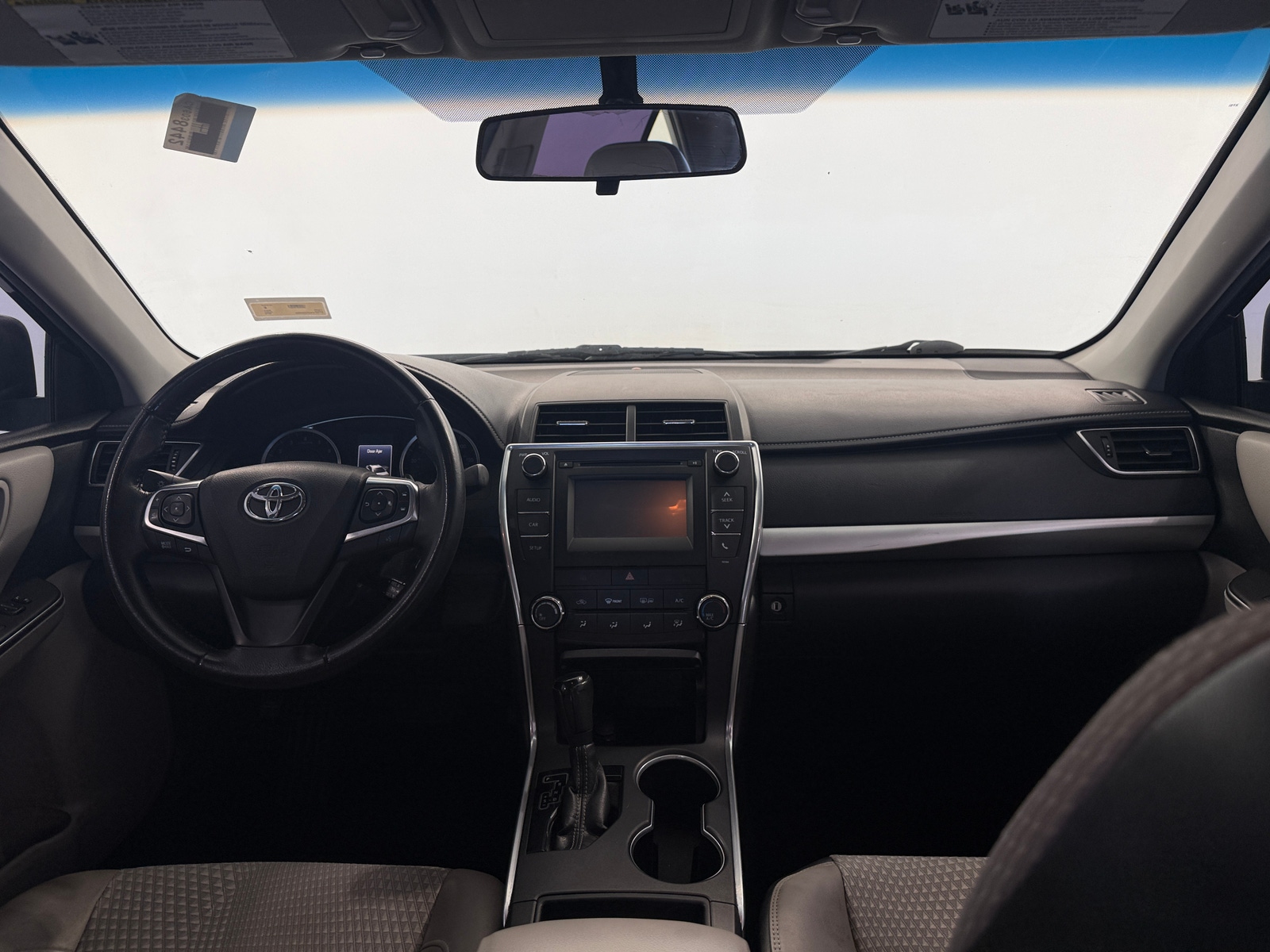 Thumbnail: 2015 Toyota Camry - 3