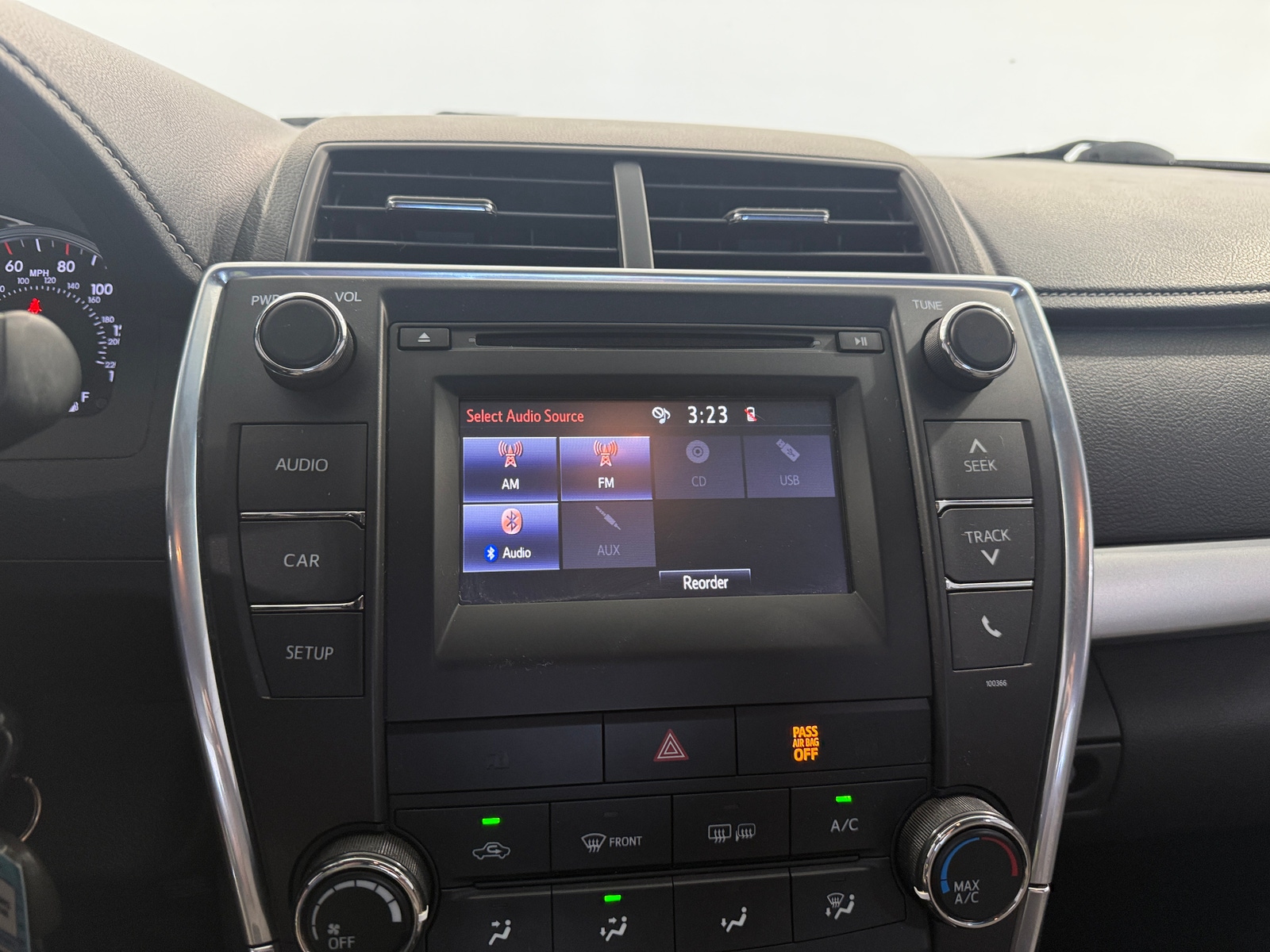 Thumbnail: 2015 Toyota Camry - 4