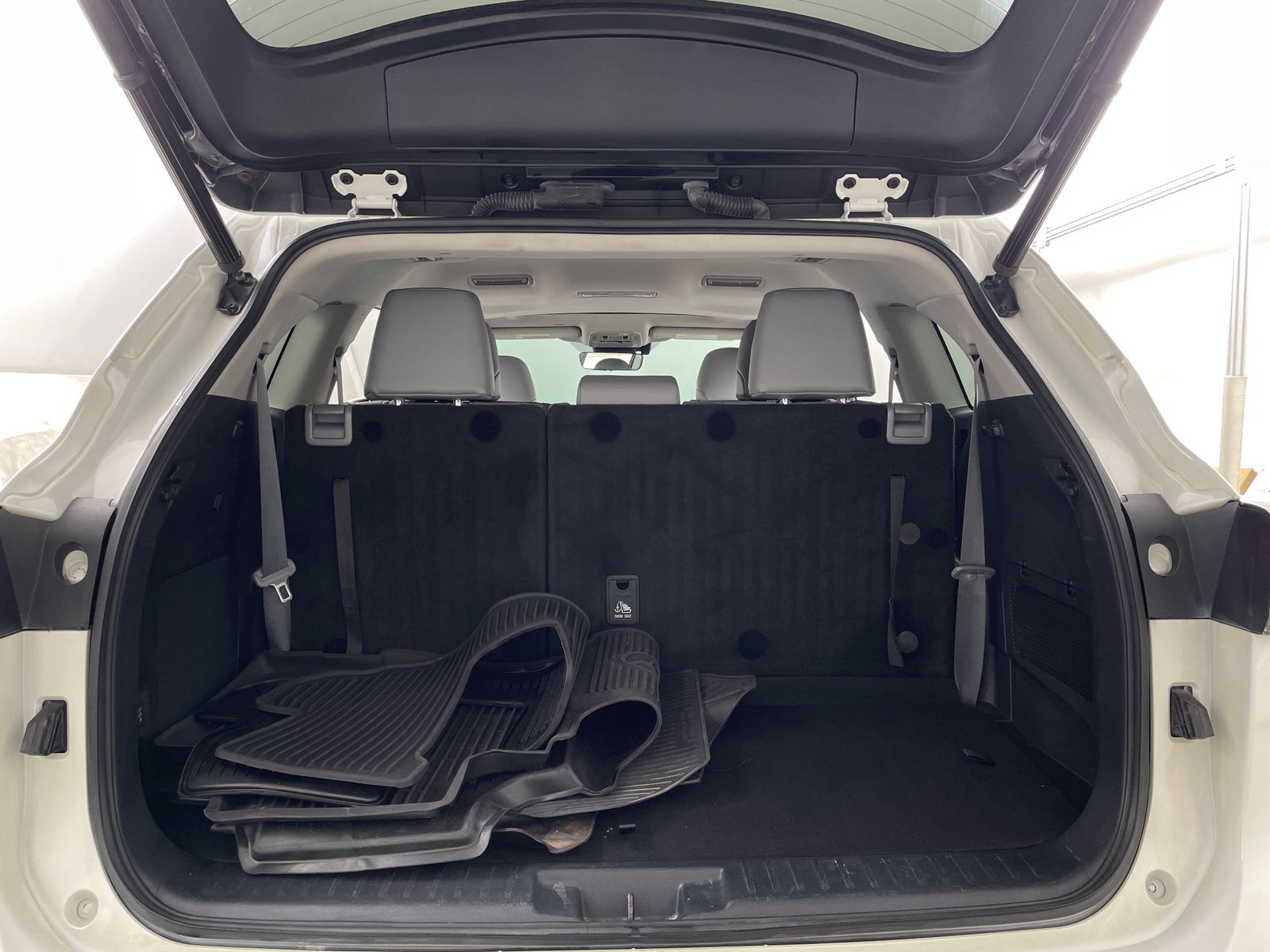 Thumbnail: 2021 Toyota Highlander - 6