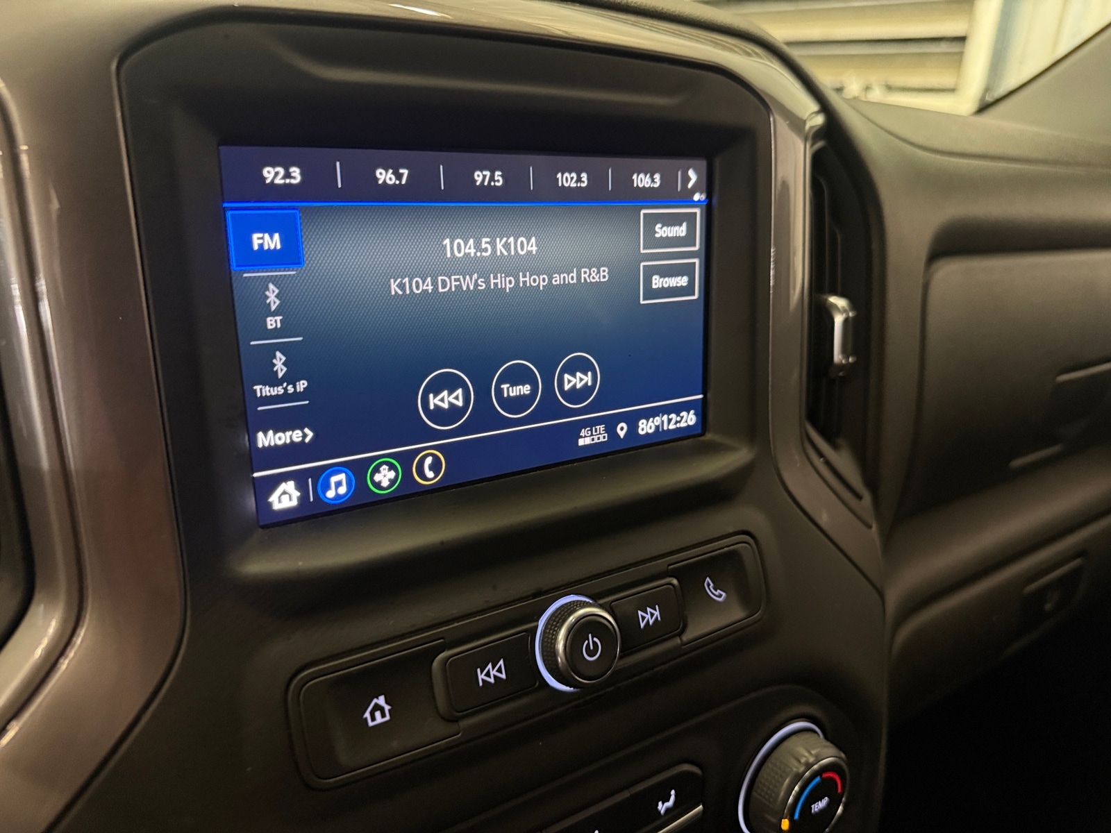 Thumbnail: 2021 Chevrolet Silverado 1500 - 4