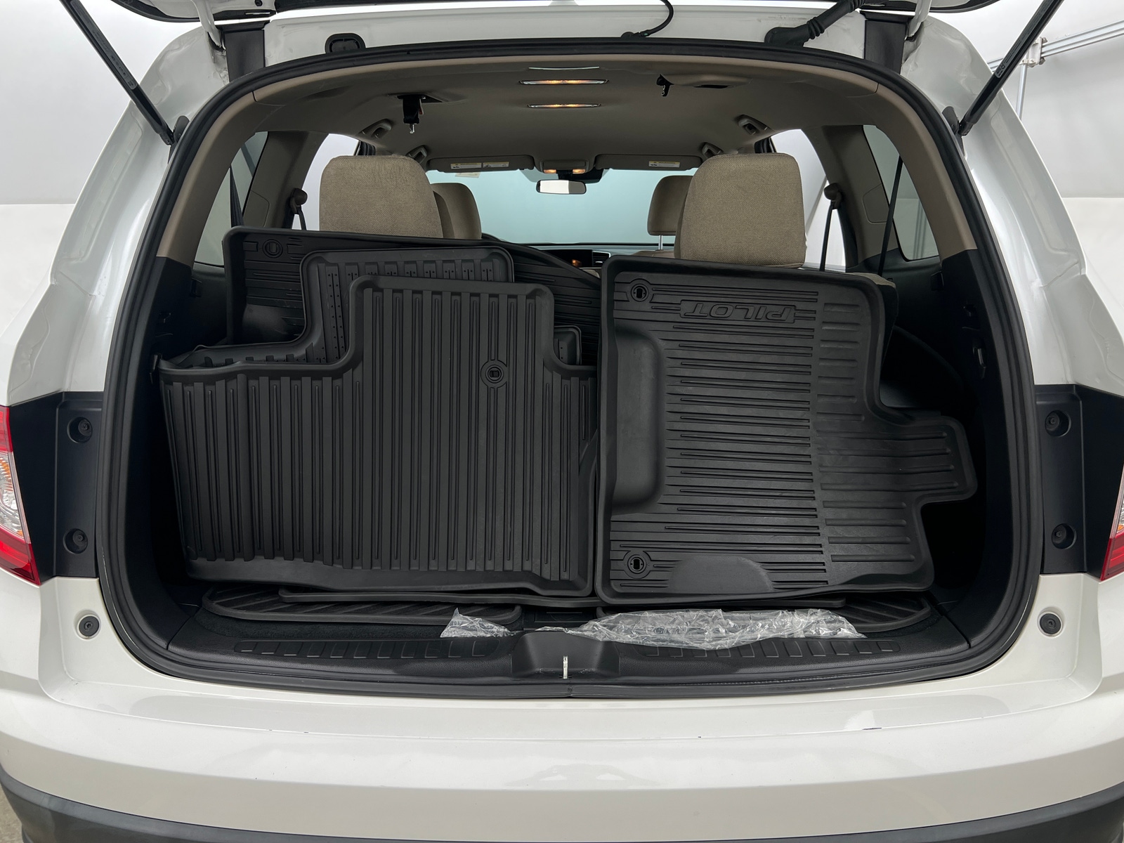 Thumbnail: 2020 Honda Pilot - 7