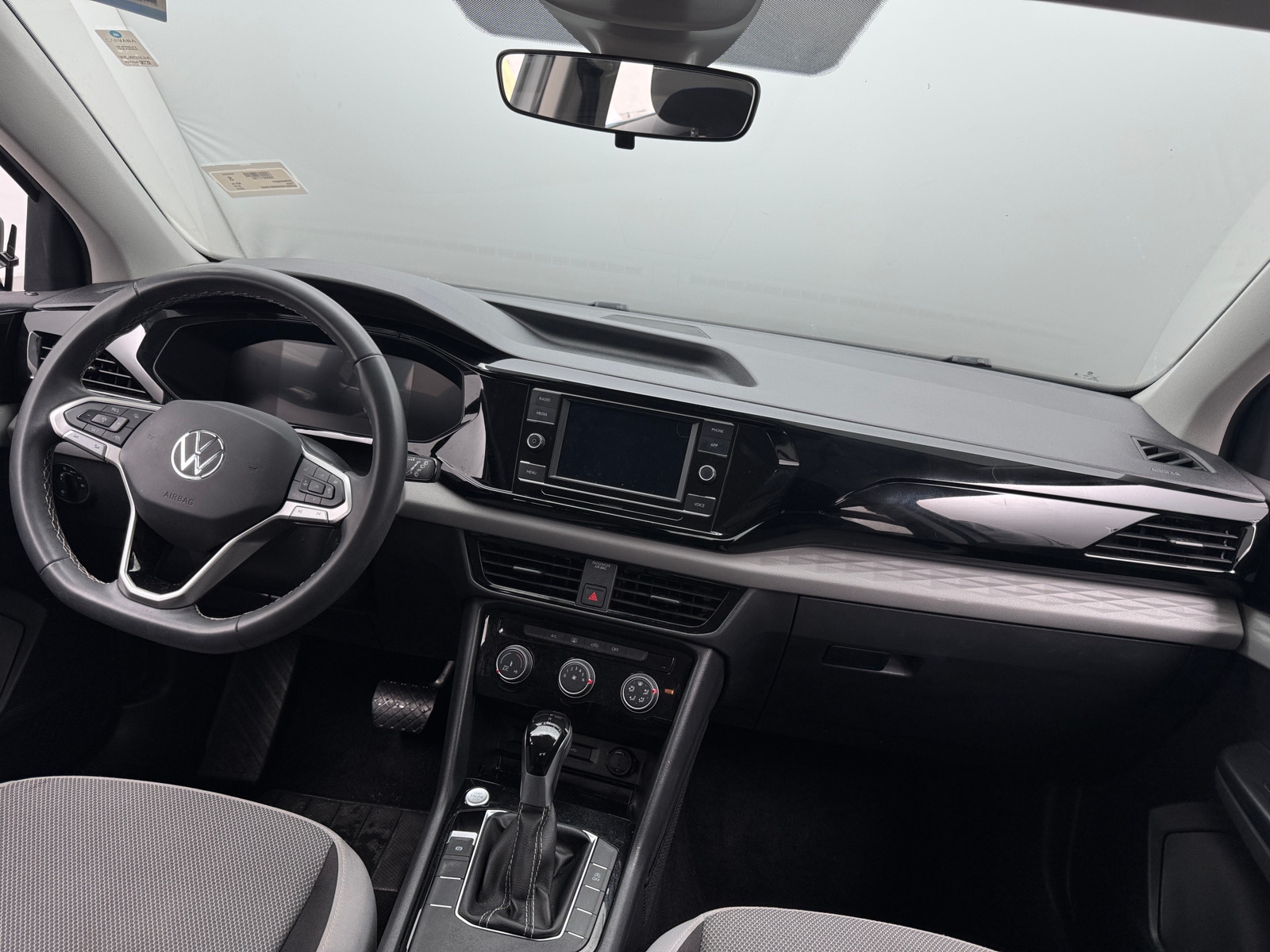 Thumbnail: 2024 Volkswagen Taos - 3
