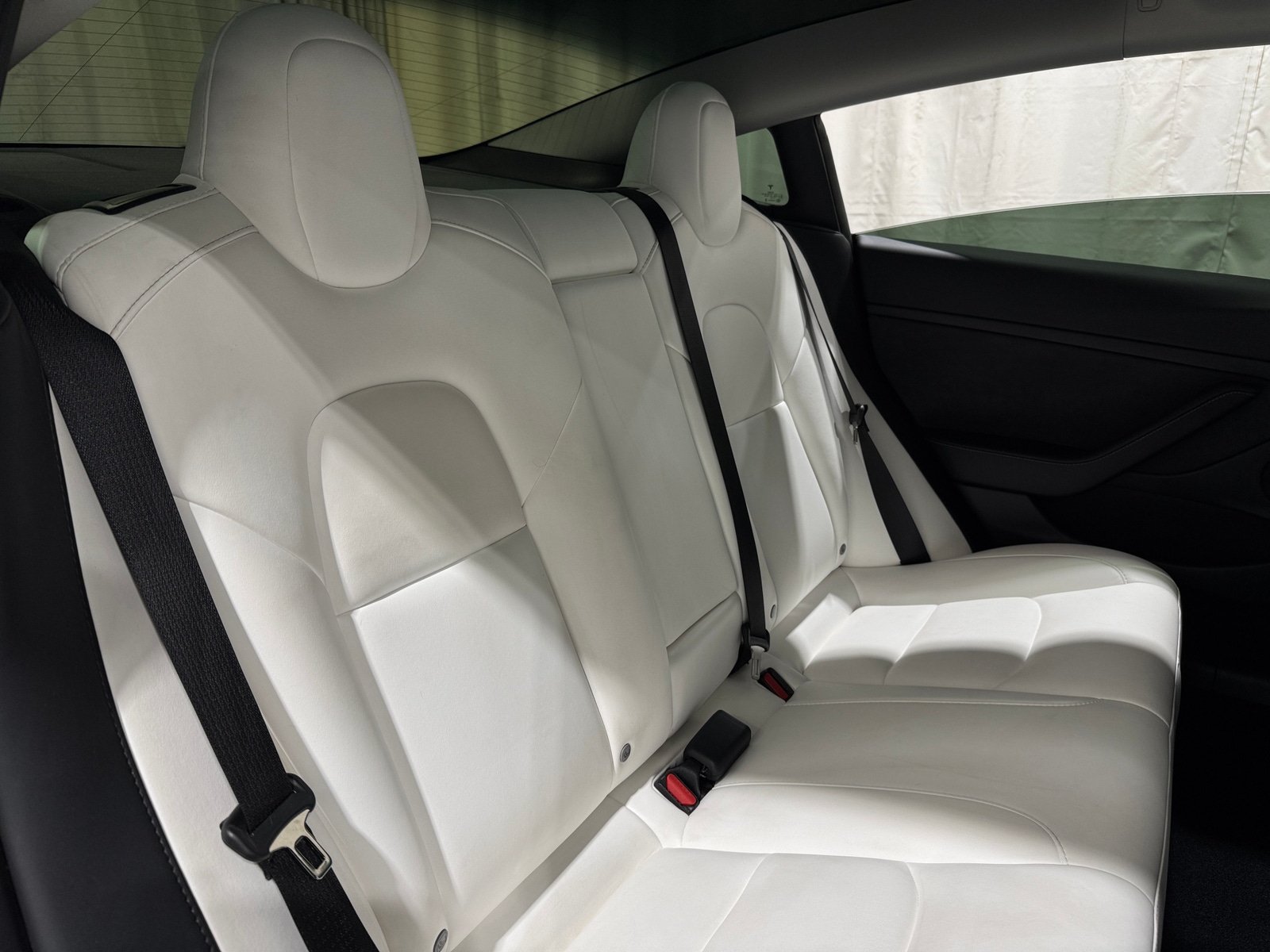Thumbnail: 2022 Tesla Model 3 - 5