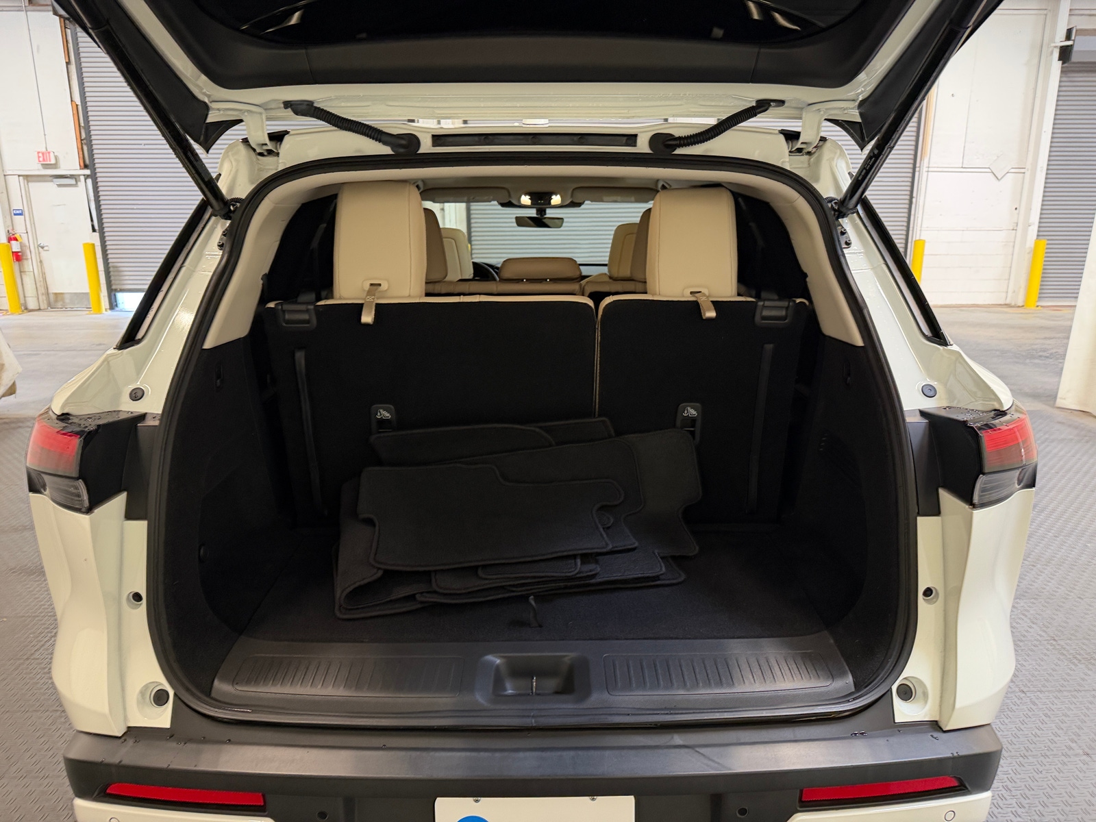 Thumbnail: 2024 INFINITI QX60 - 6