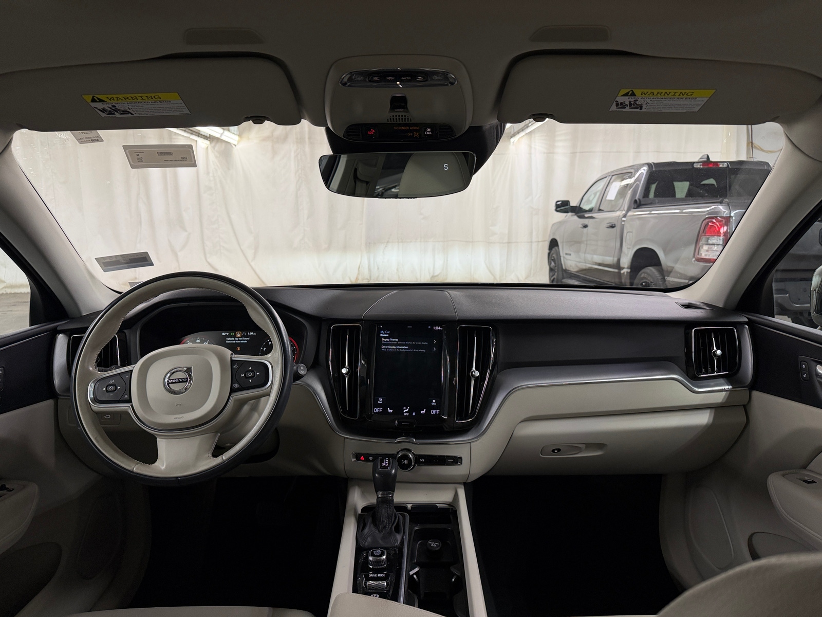 Thumbnail: 2018 Volvo XC60 - 2