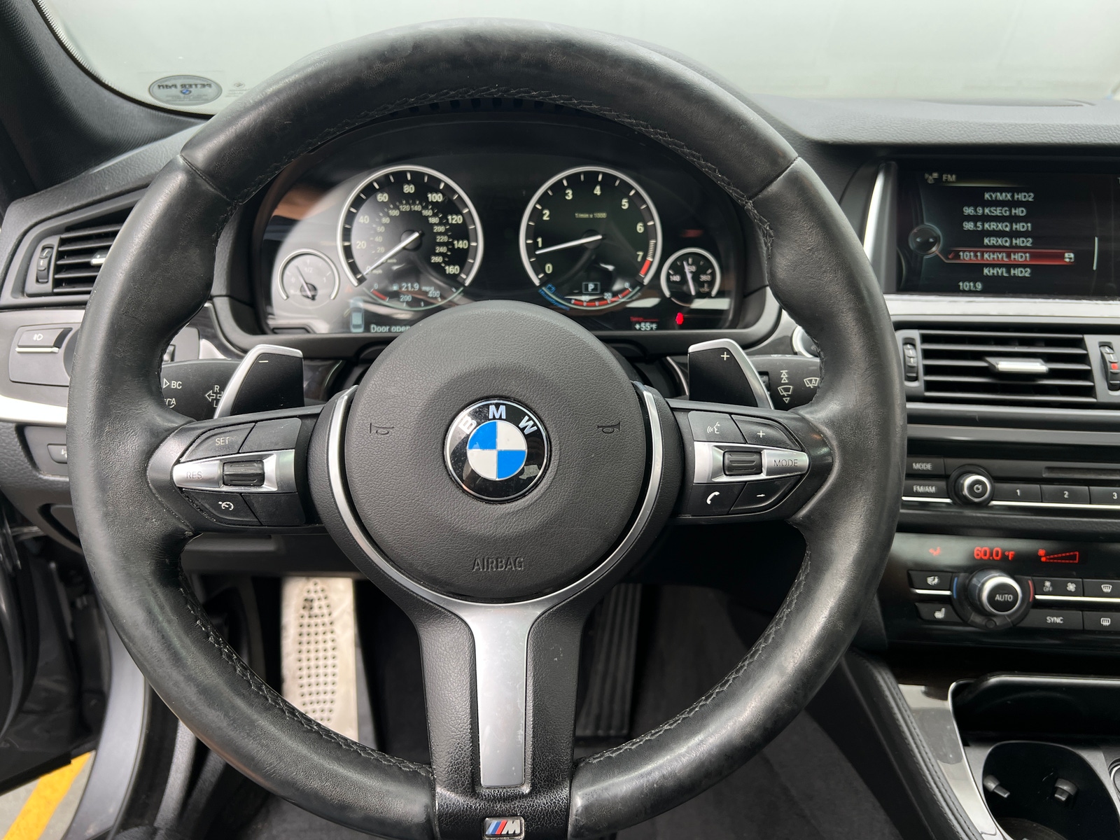 Thumbnail: 2014 BMW 5 Series - 4