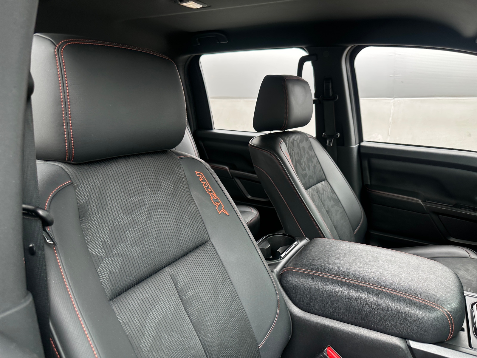 Thumbnail: 2020 Nissan Titan - 2