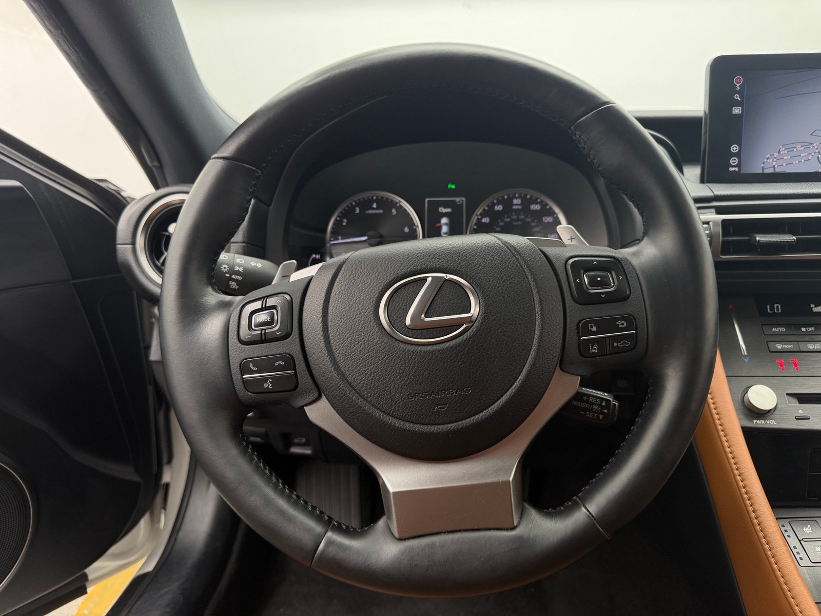Thumbnail: 2023 Lexus RC - 3