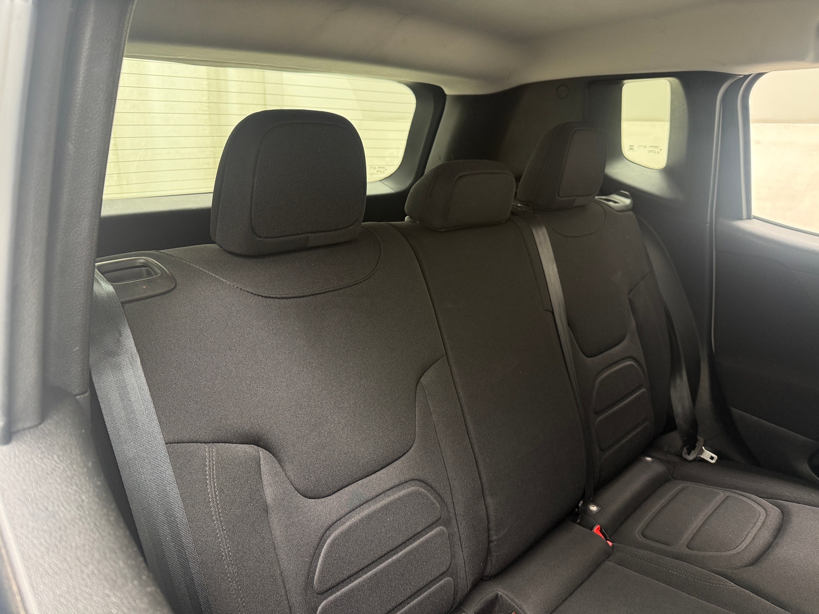 Thumbnail: 2020 Jeep Renegade - 6