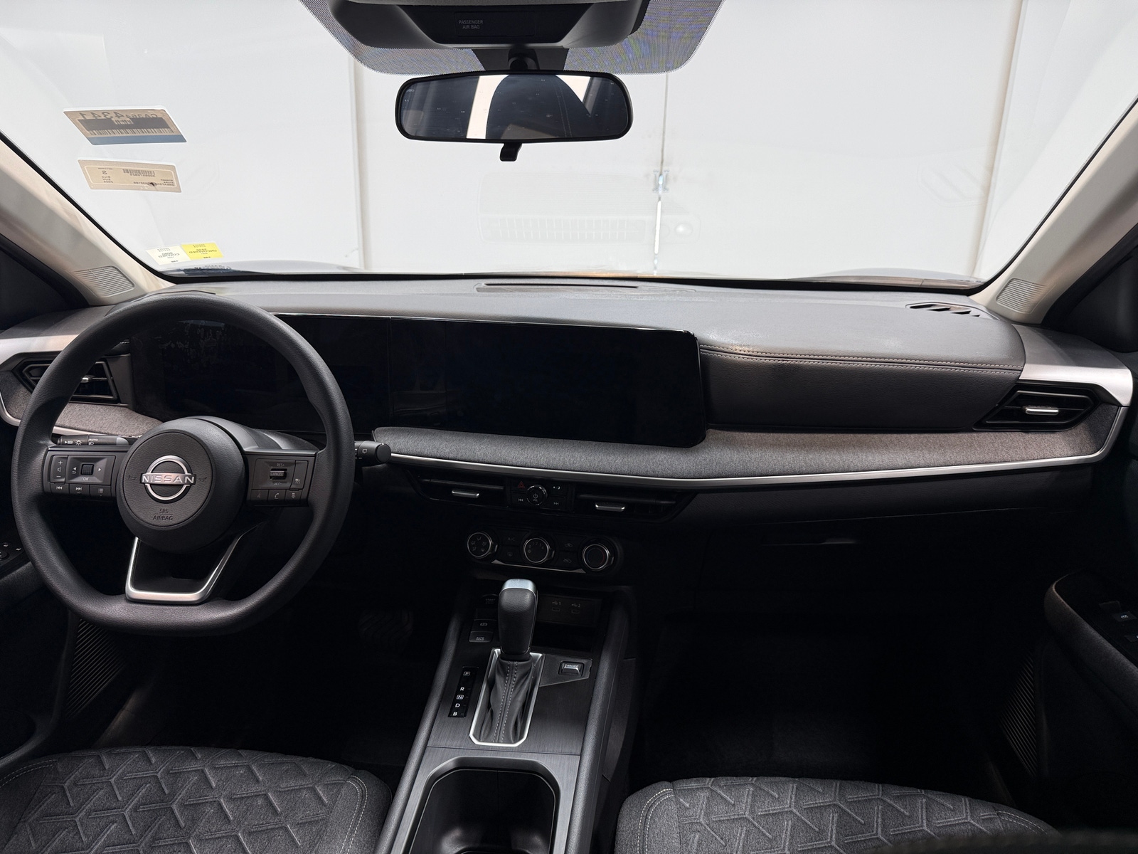 Thumbnail: 2025 Nissan Kicks - 3