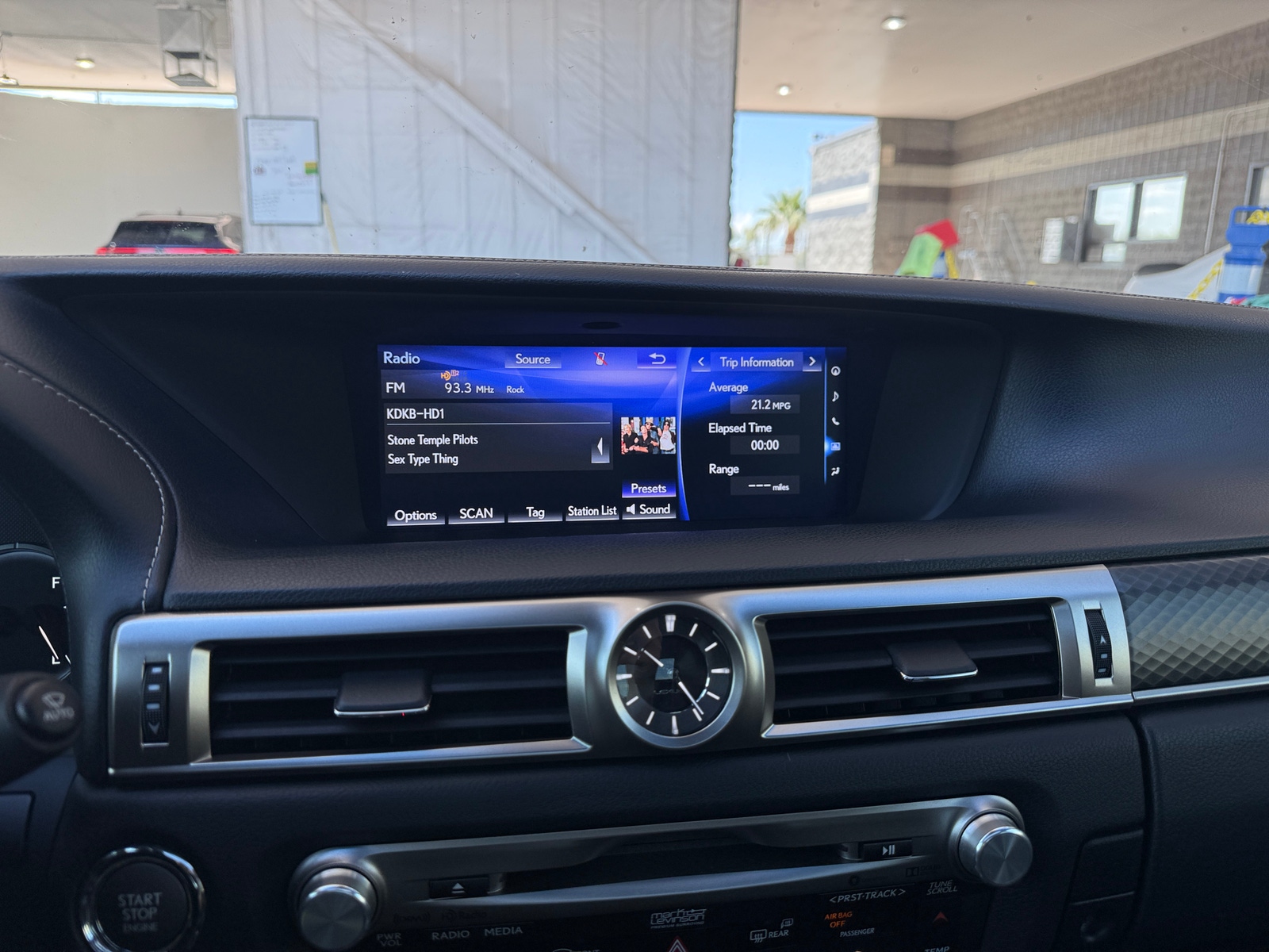 Thumbnail: 2016 Lexus GS - 3