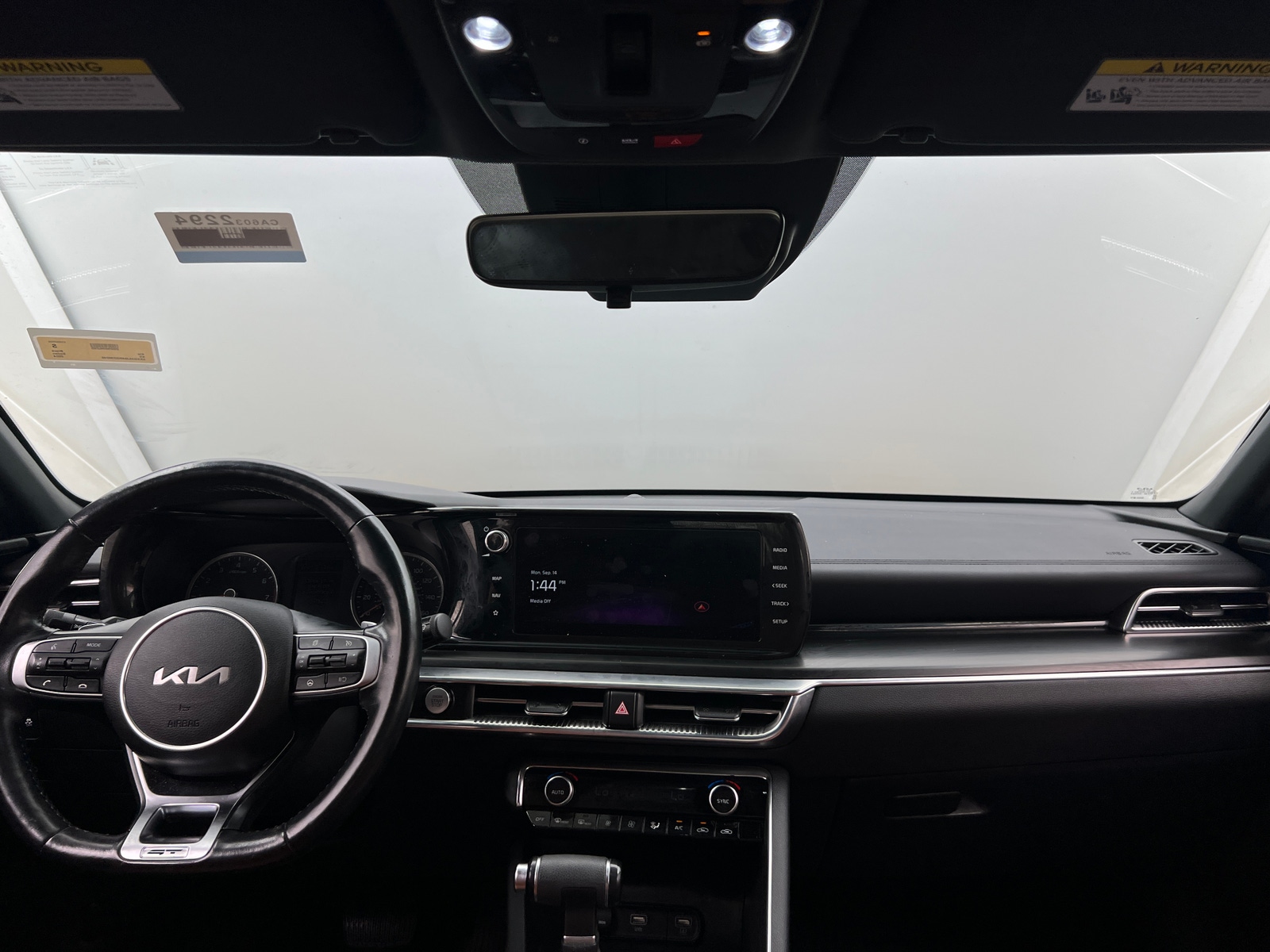 Thumbnail: 2024 Kia K5 - 2