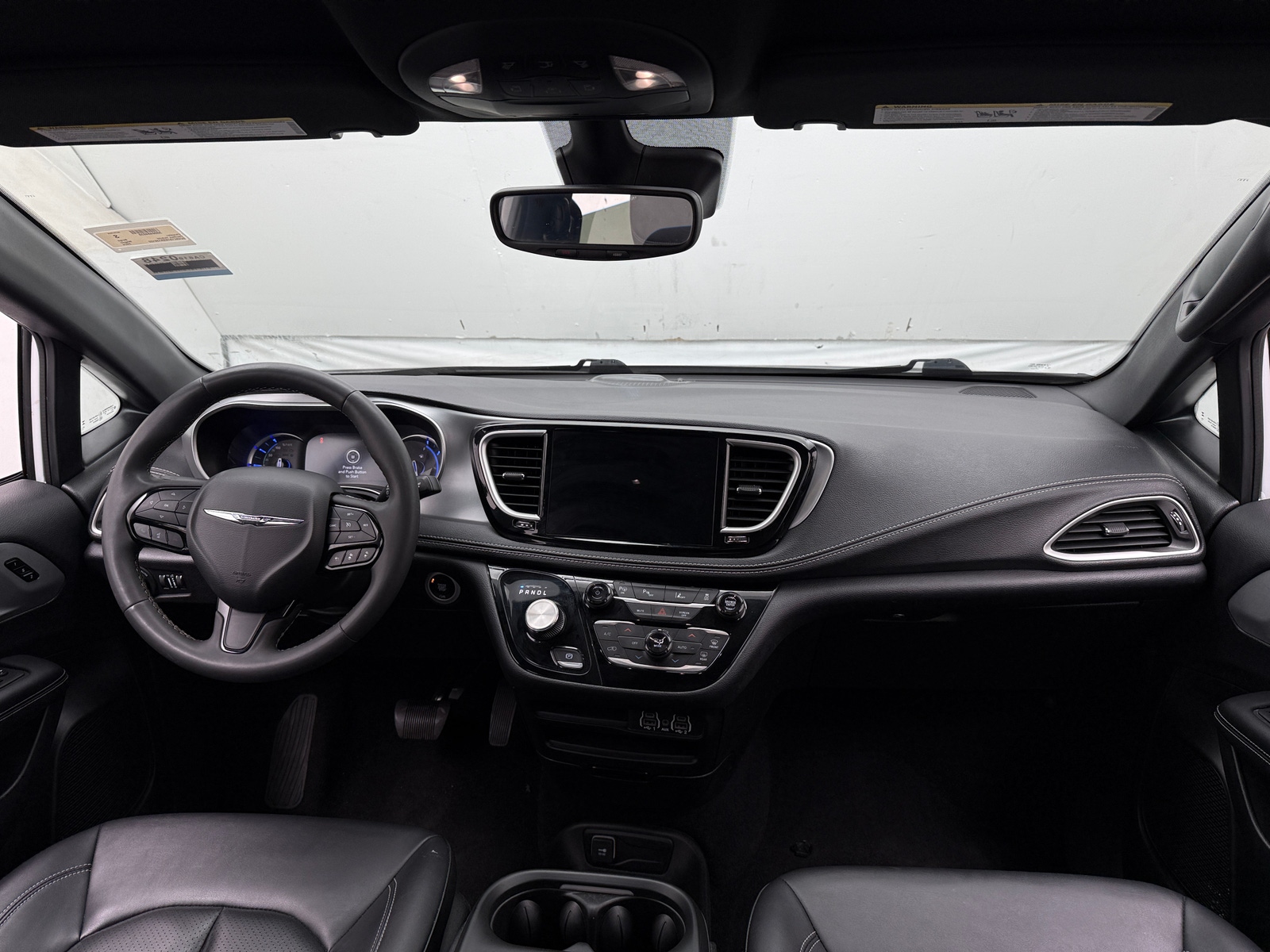 Thumbnail: 2024 Chrysler Pacifica - 2