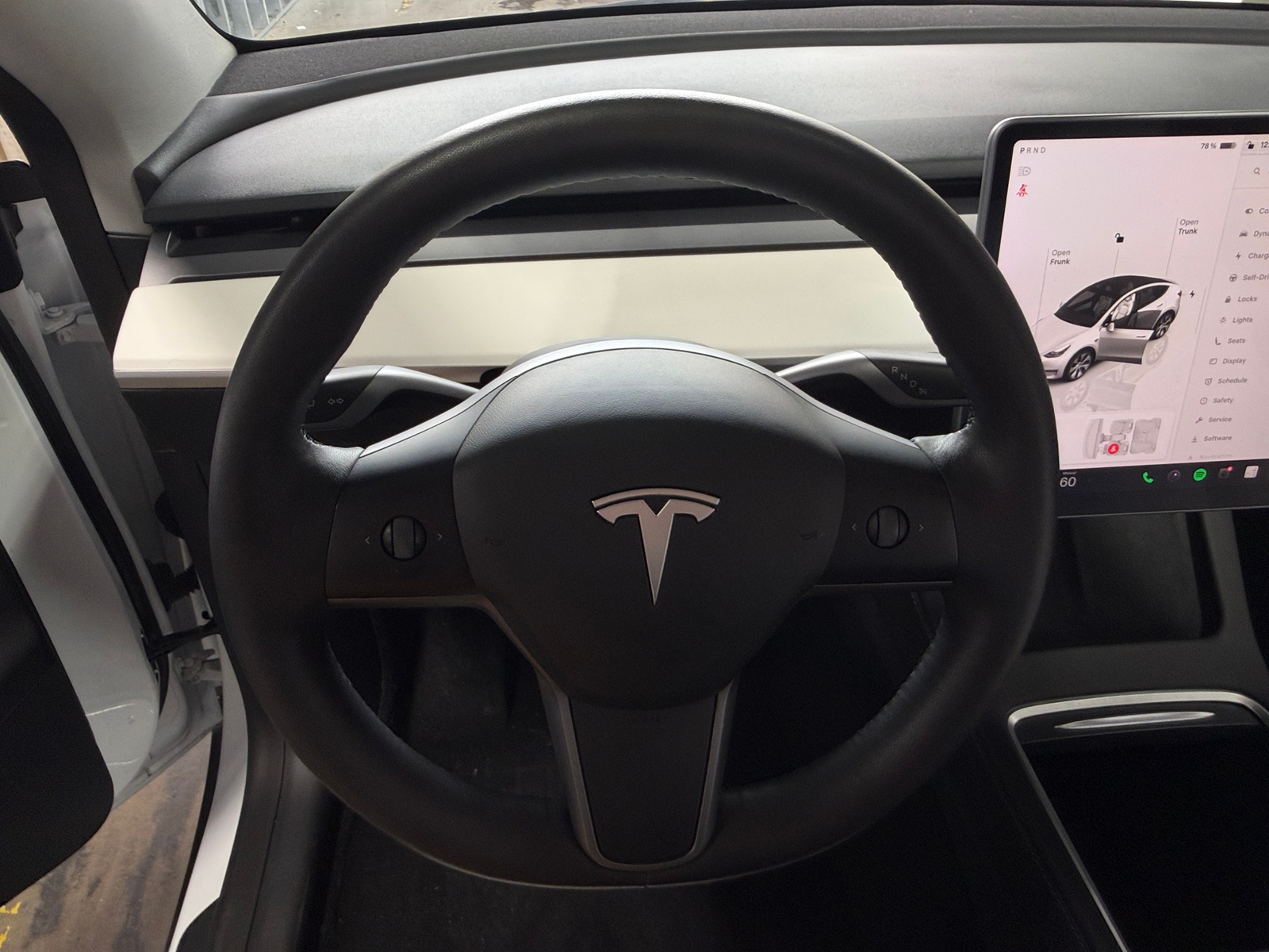 Thumbnail: 2023 Tesla Model Y - 4