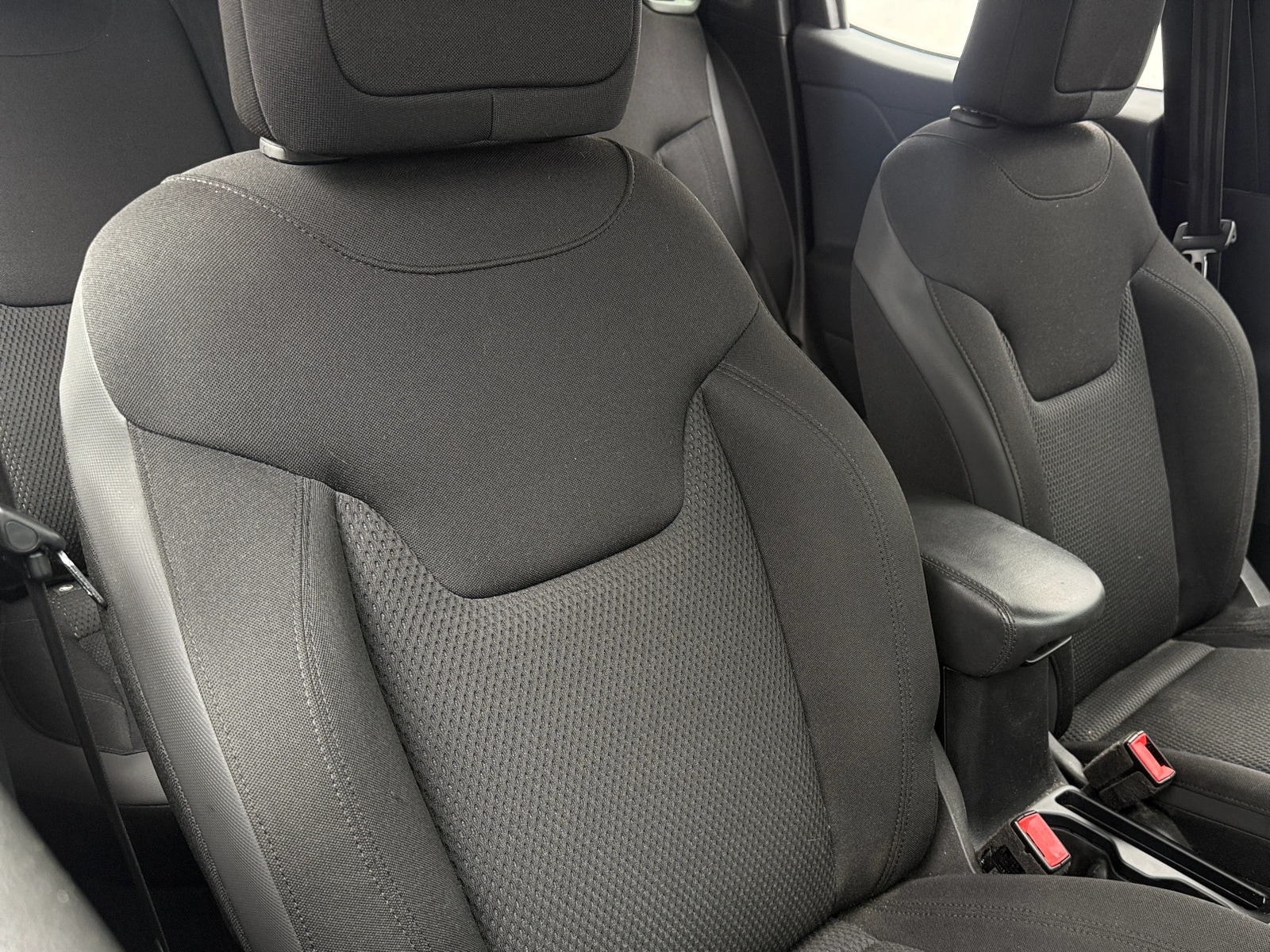 Thumbnail: 2019 Jeep Renegade - 2