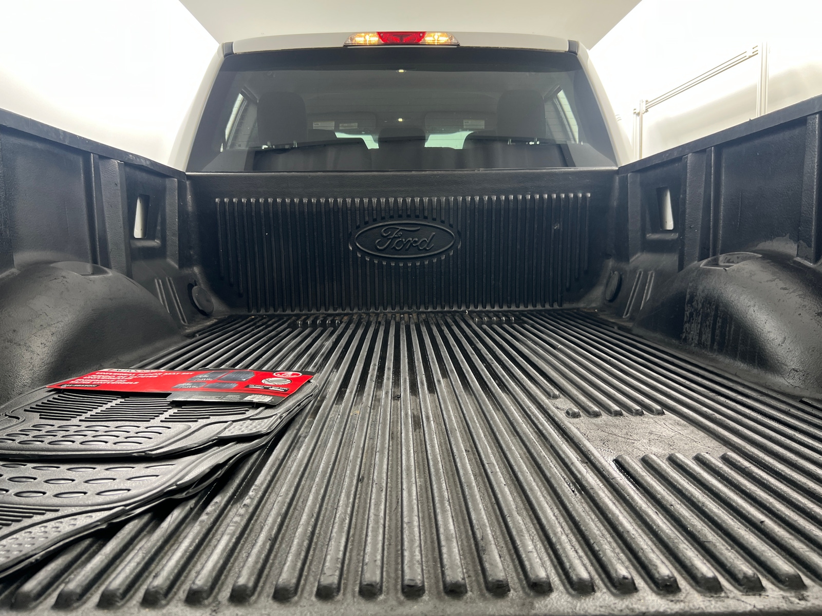 Thumbnail: 2018 Ford Econoline - 7